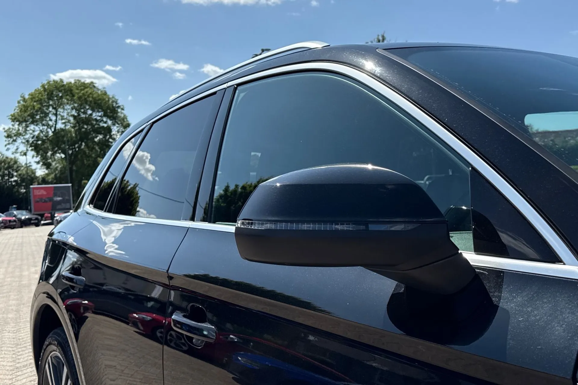 Audi Q5 thumbnail image number 45