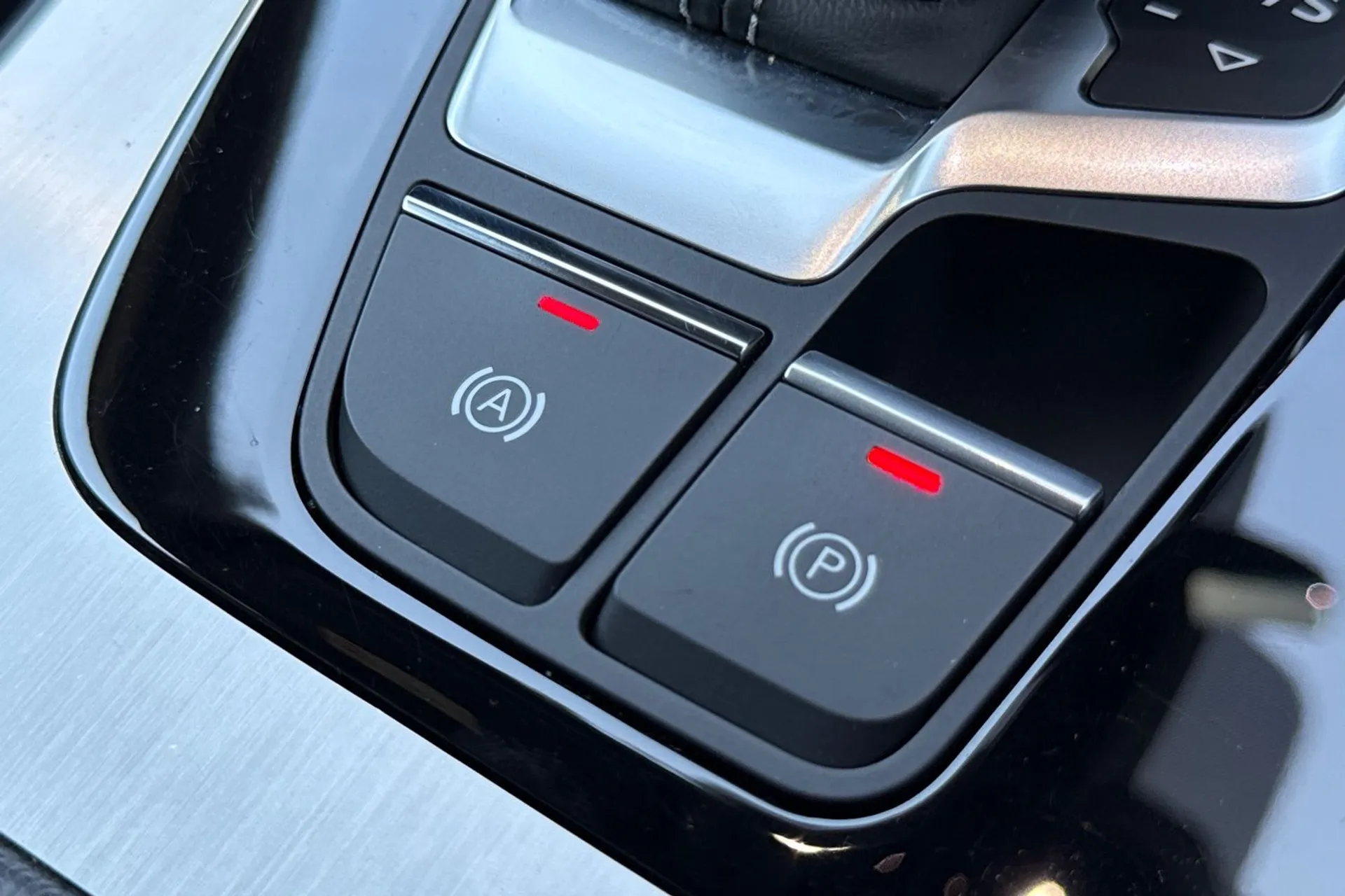 Audi Q5 thumbnail image number 37