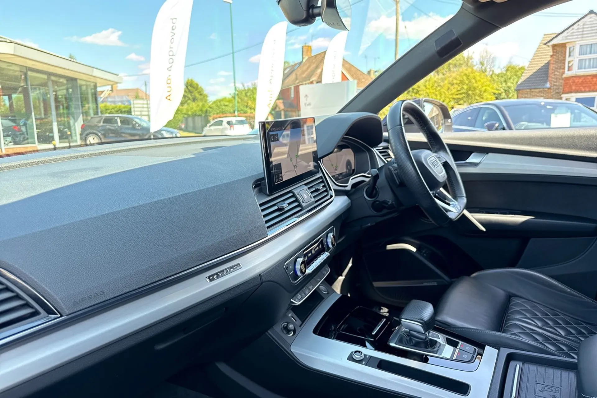 Audi Q5 thumbnail image number 30