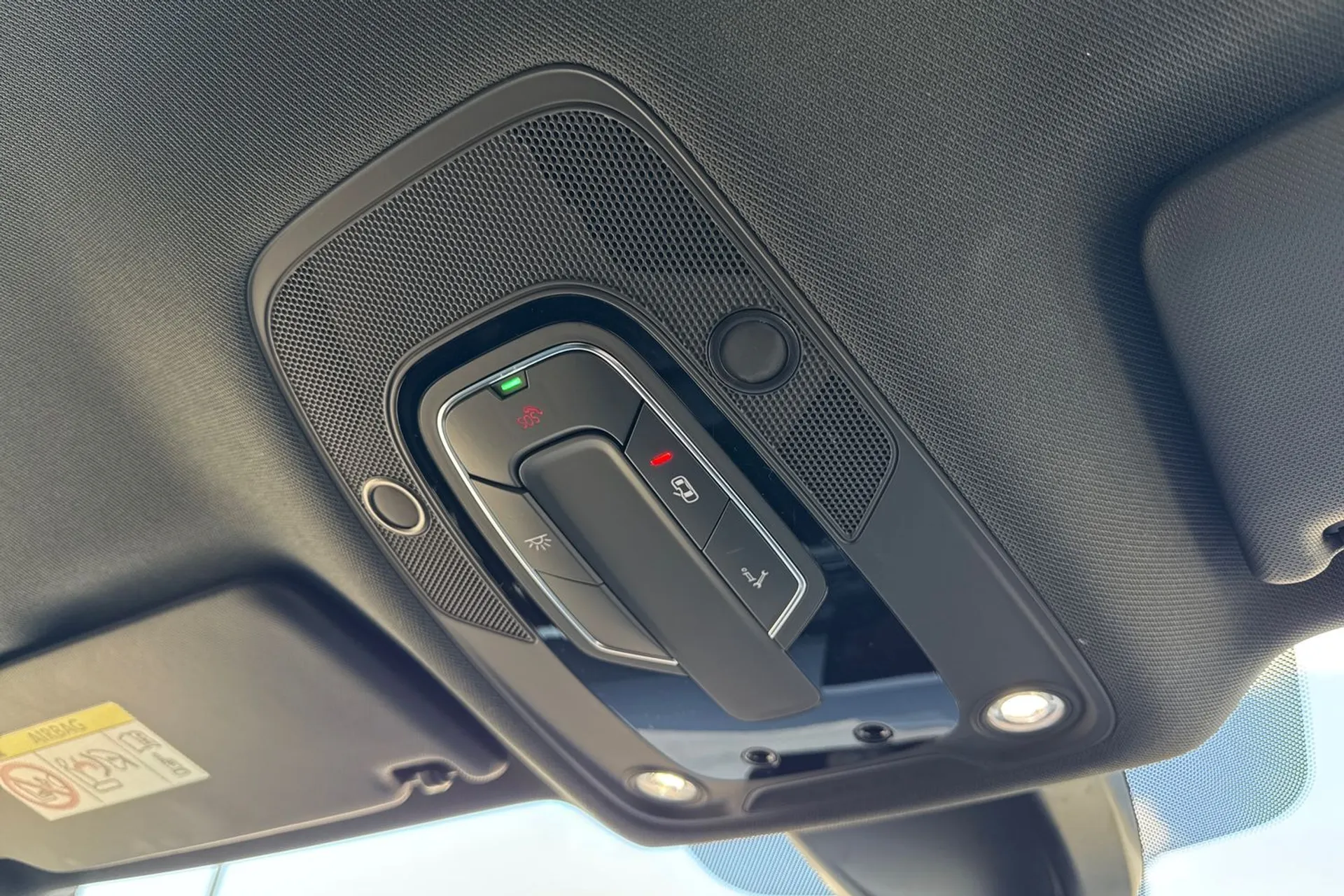 Audi Q5 thumbnail image number 21