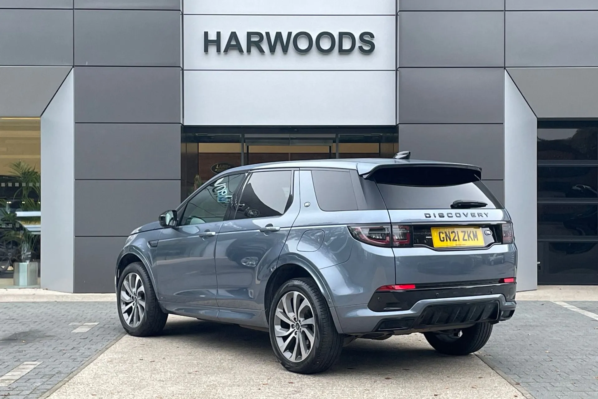 LAND ROVER DISCOVERY SPORT thumbnail image number 9