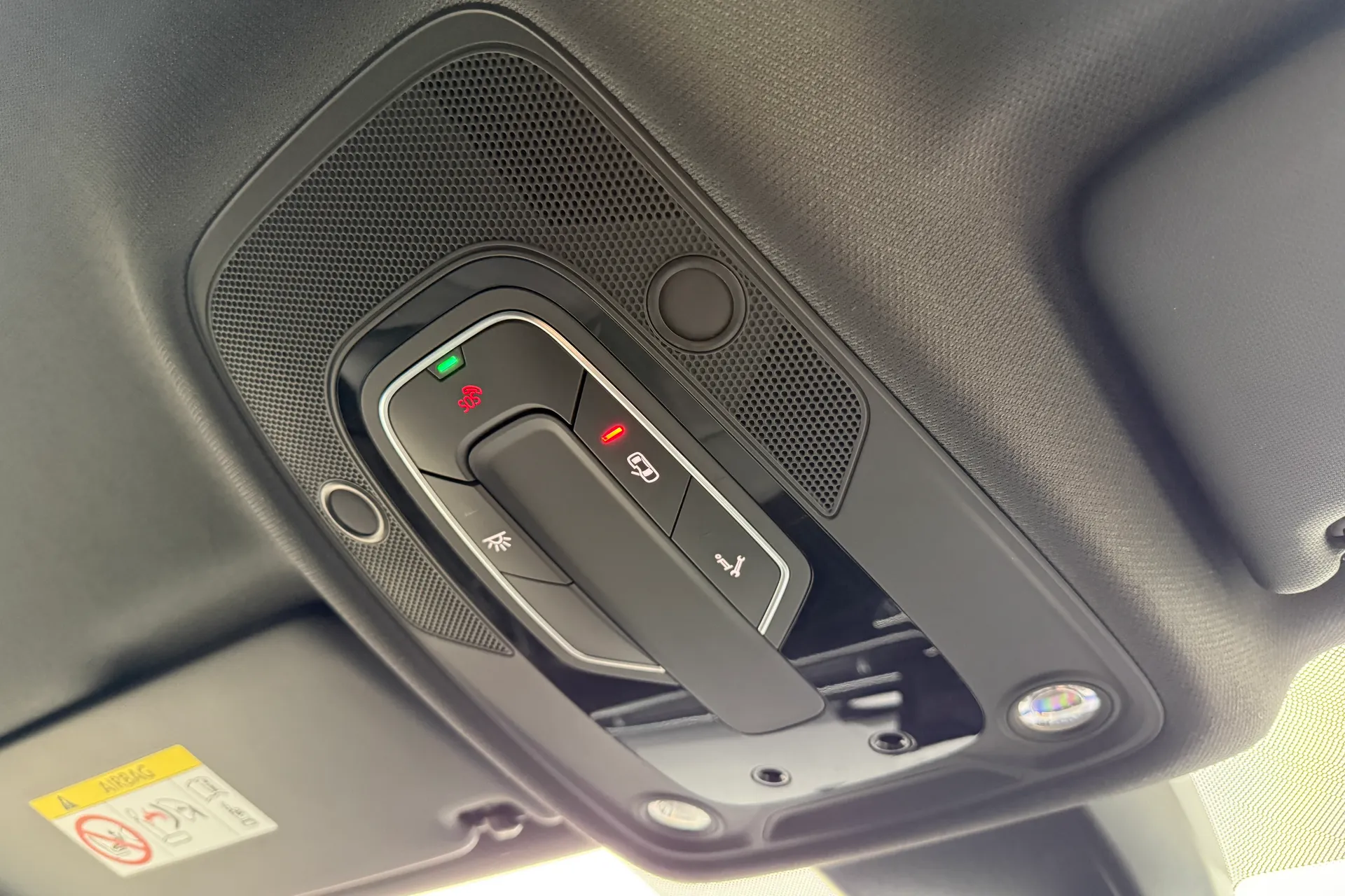 Audi A4 thumbnail image number 16