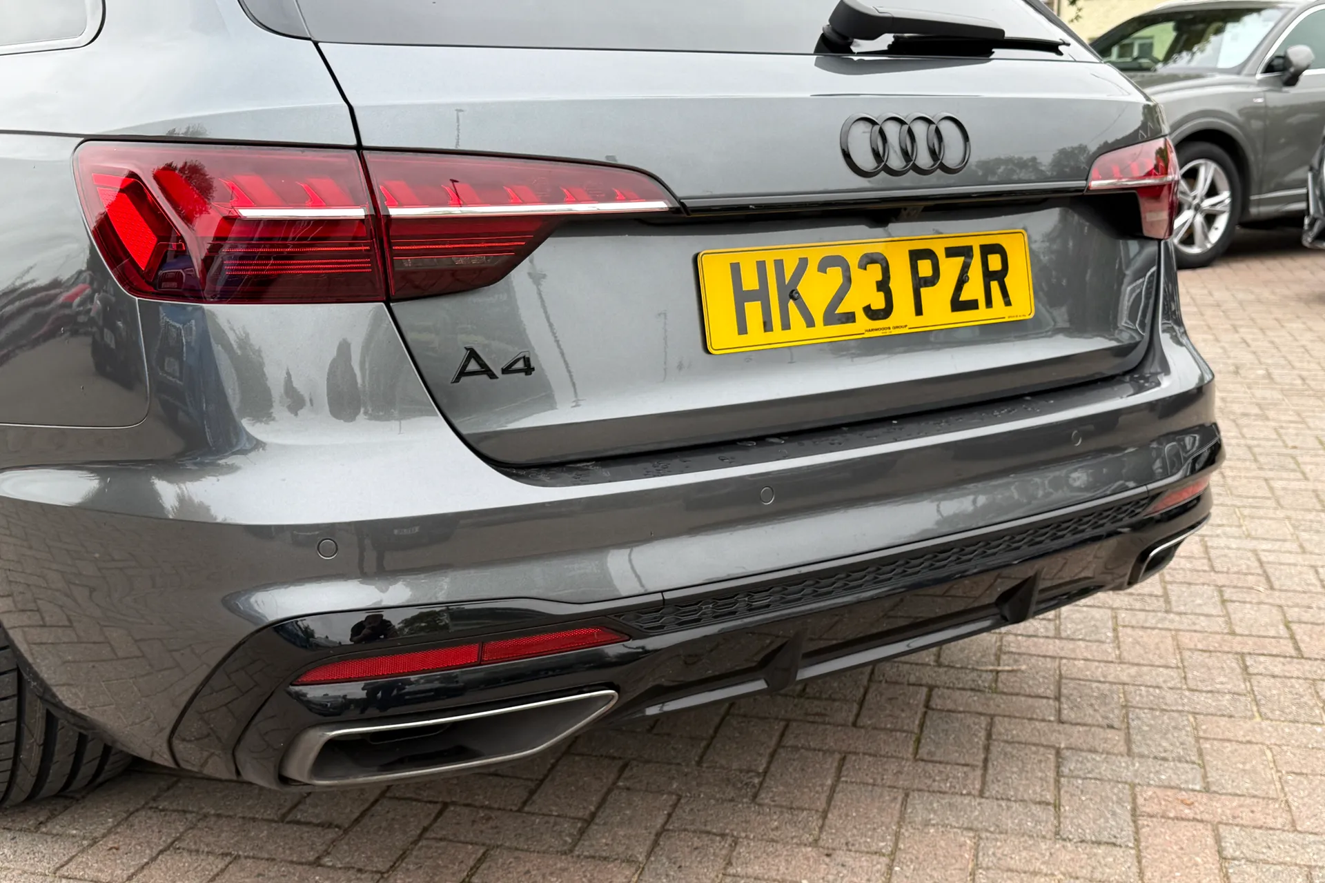 Audi A4 thumbnail image number 48