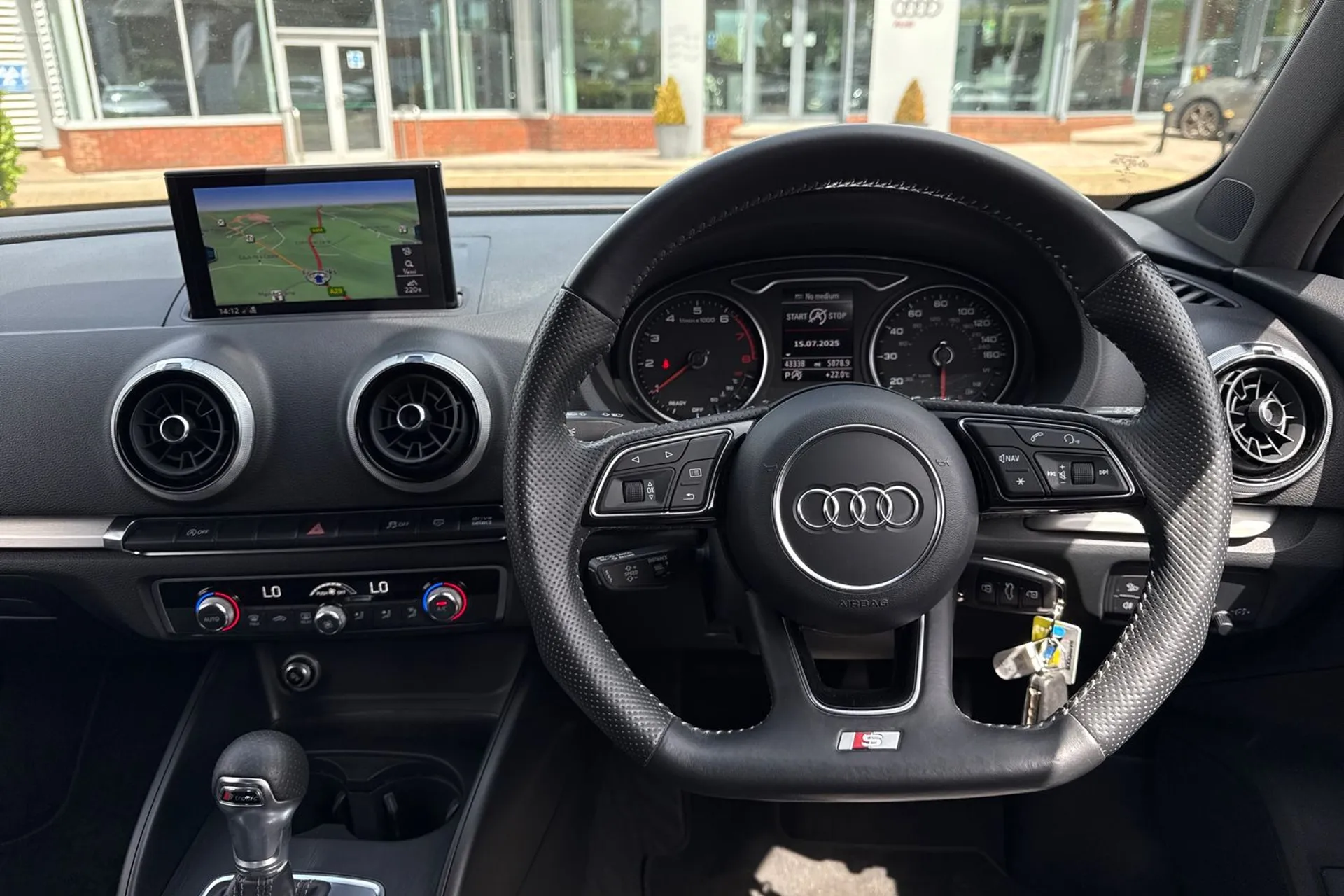 Audi A3 thumbnail image number 34