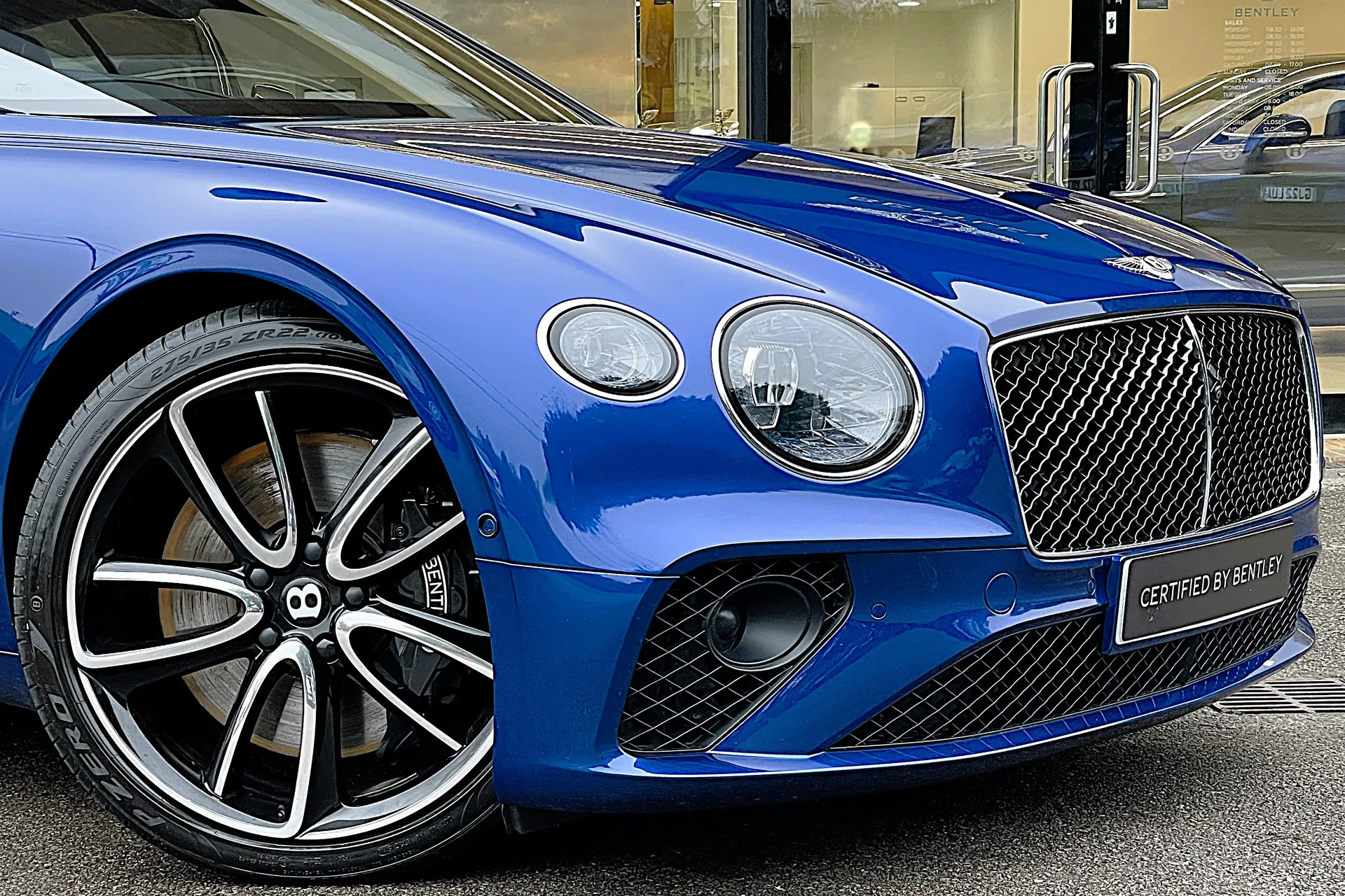 Bentley CONTINENTAL GT thumbnail image number 60