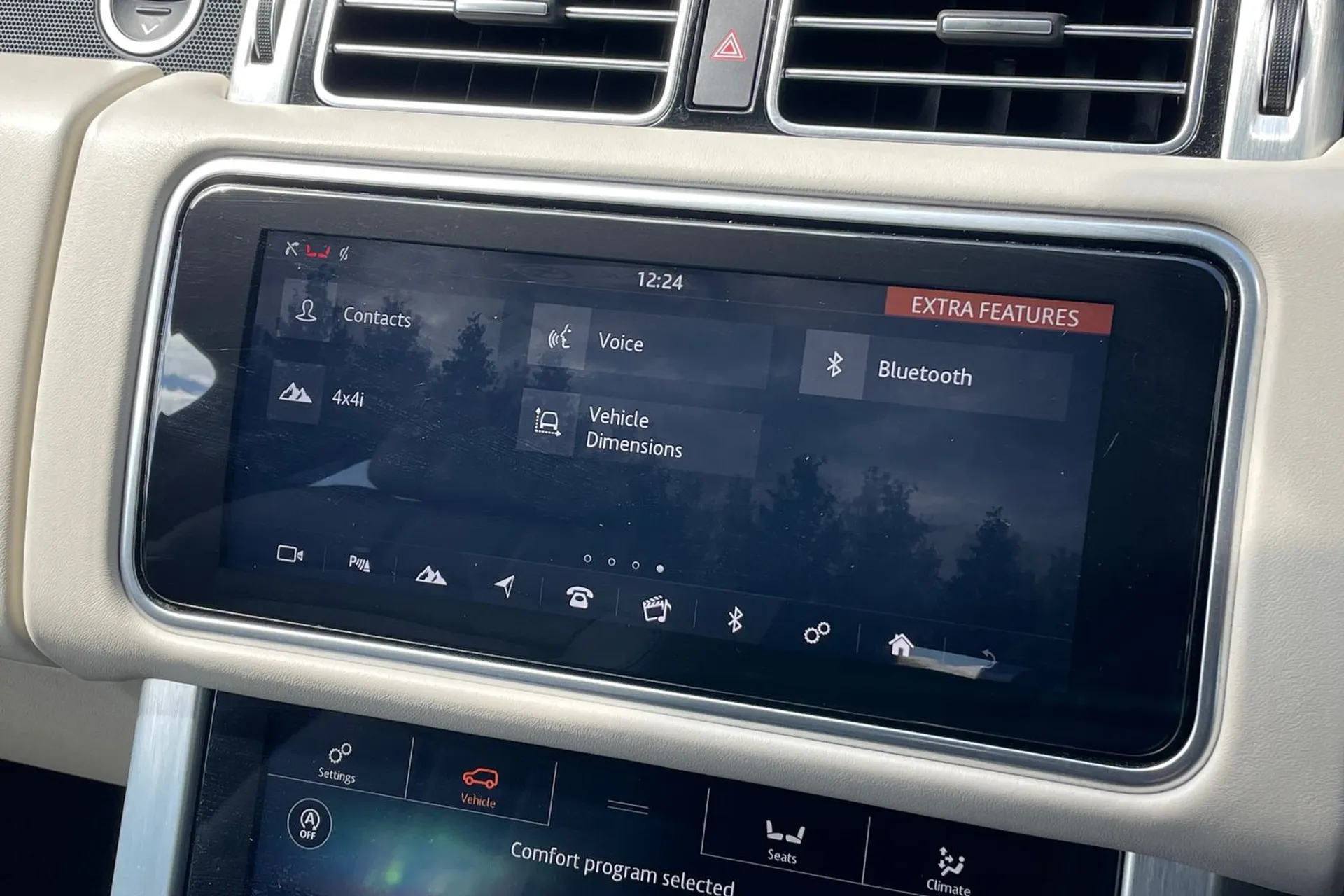 LAND ROVER RANGE ROVER thumbnail image number 41
