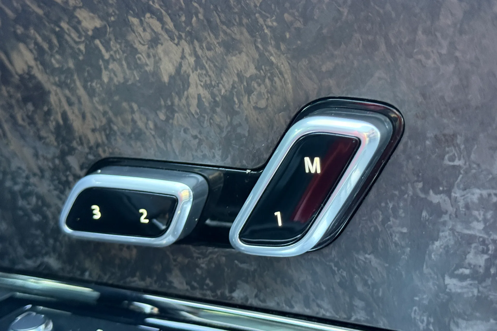 LAND ROVER RANGE ROVER SPORT thumbnail image number 57