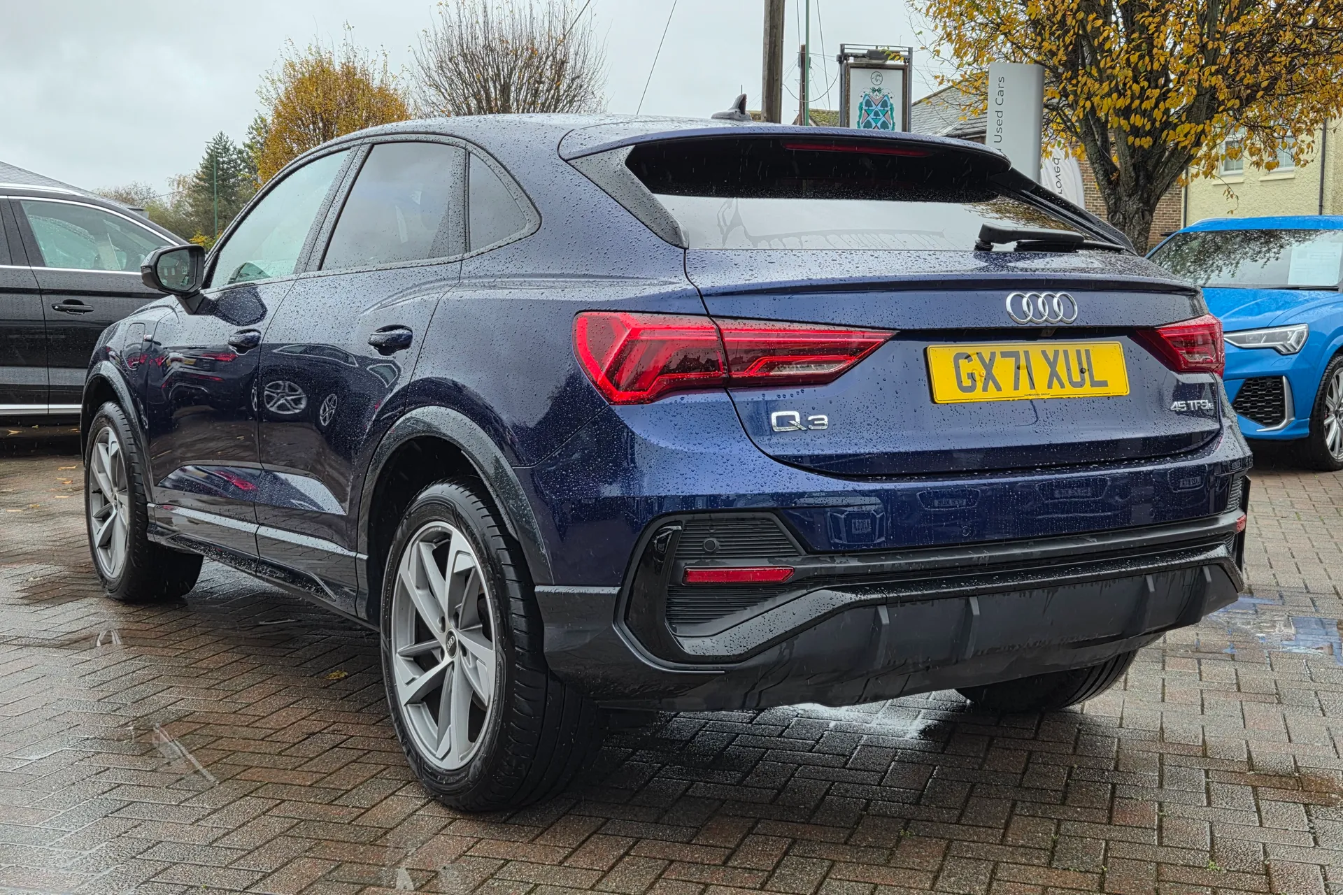 Audi Q3 thumbnail image number 33