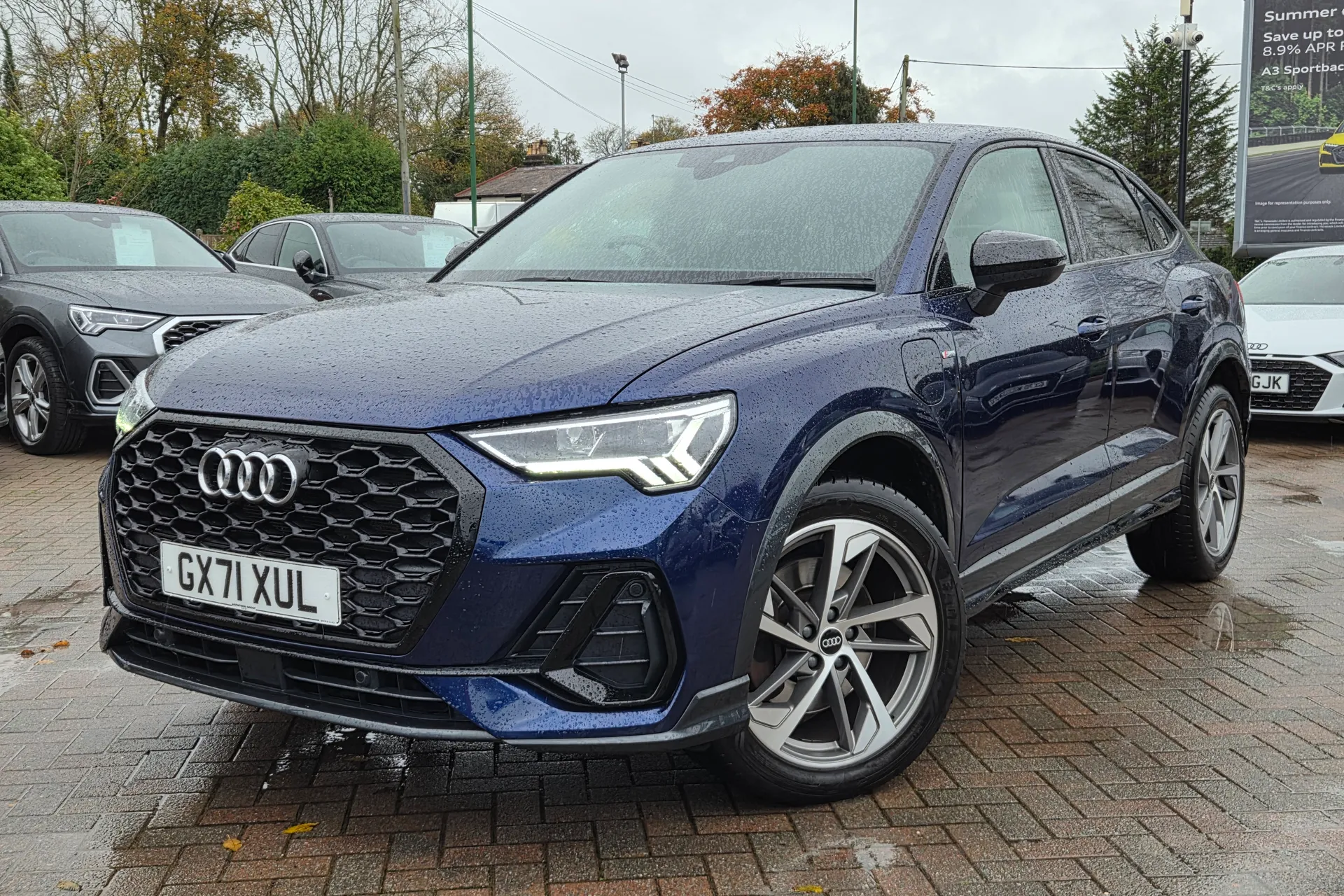 Audi Q3 thumbnail image number 26