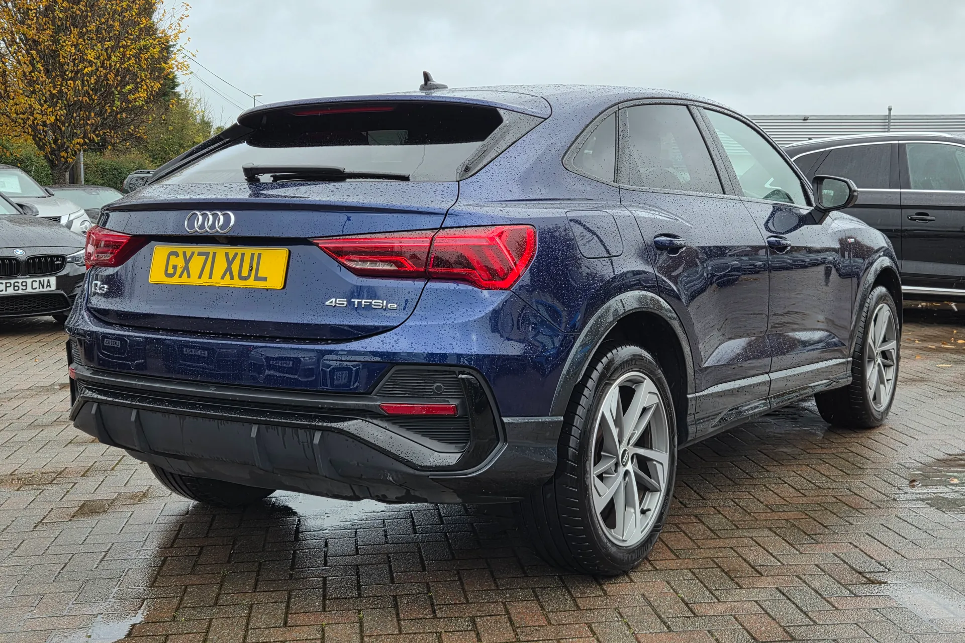 Audi Q3 thumbnail image number 31