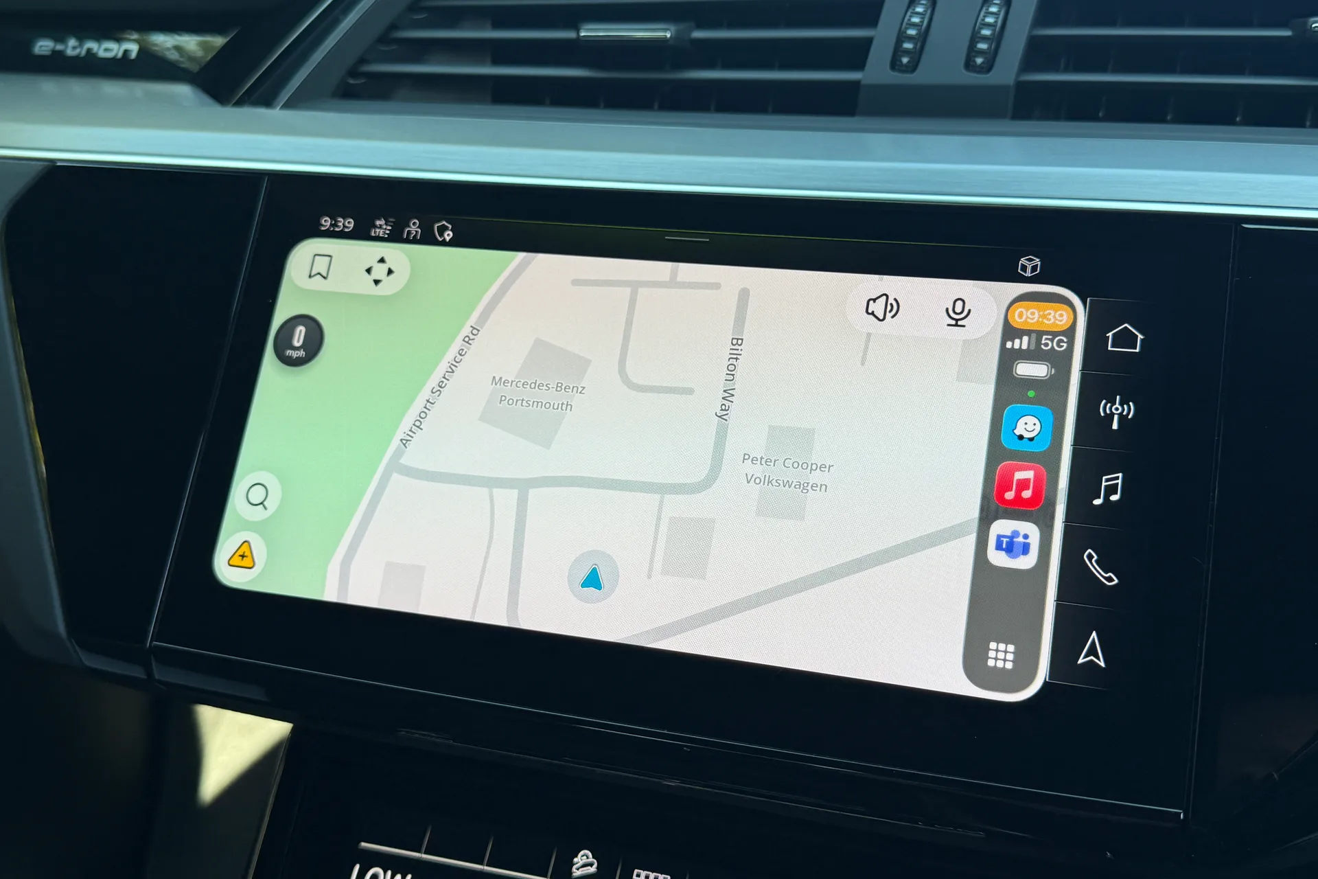 Audi e-tron thumbnail image number 18