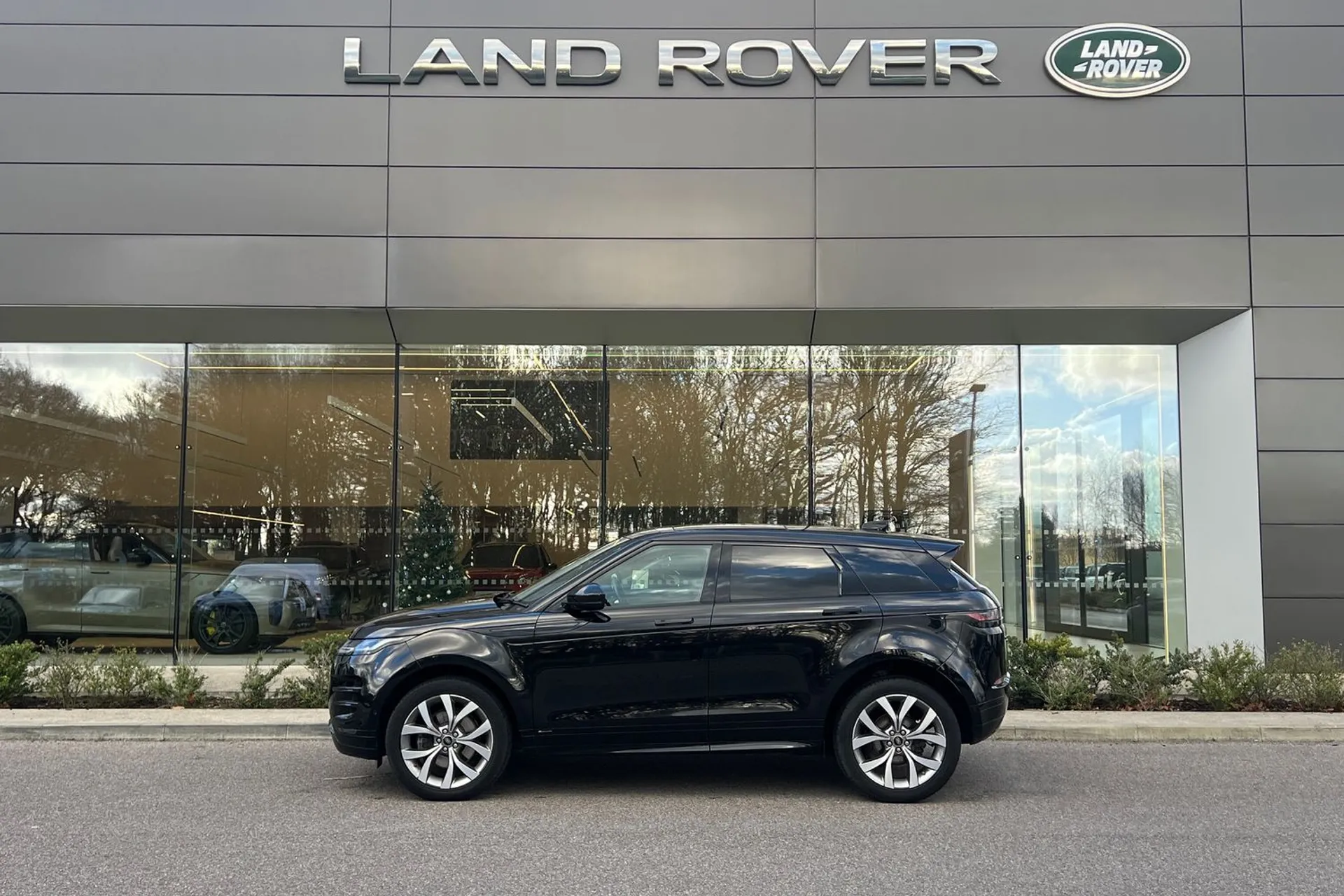 LAND ROVER RANGE ROVER EVOQUE thumbnail image number 15