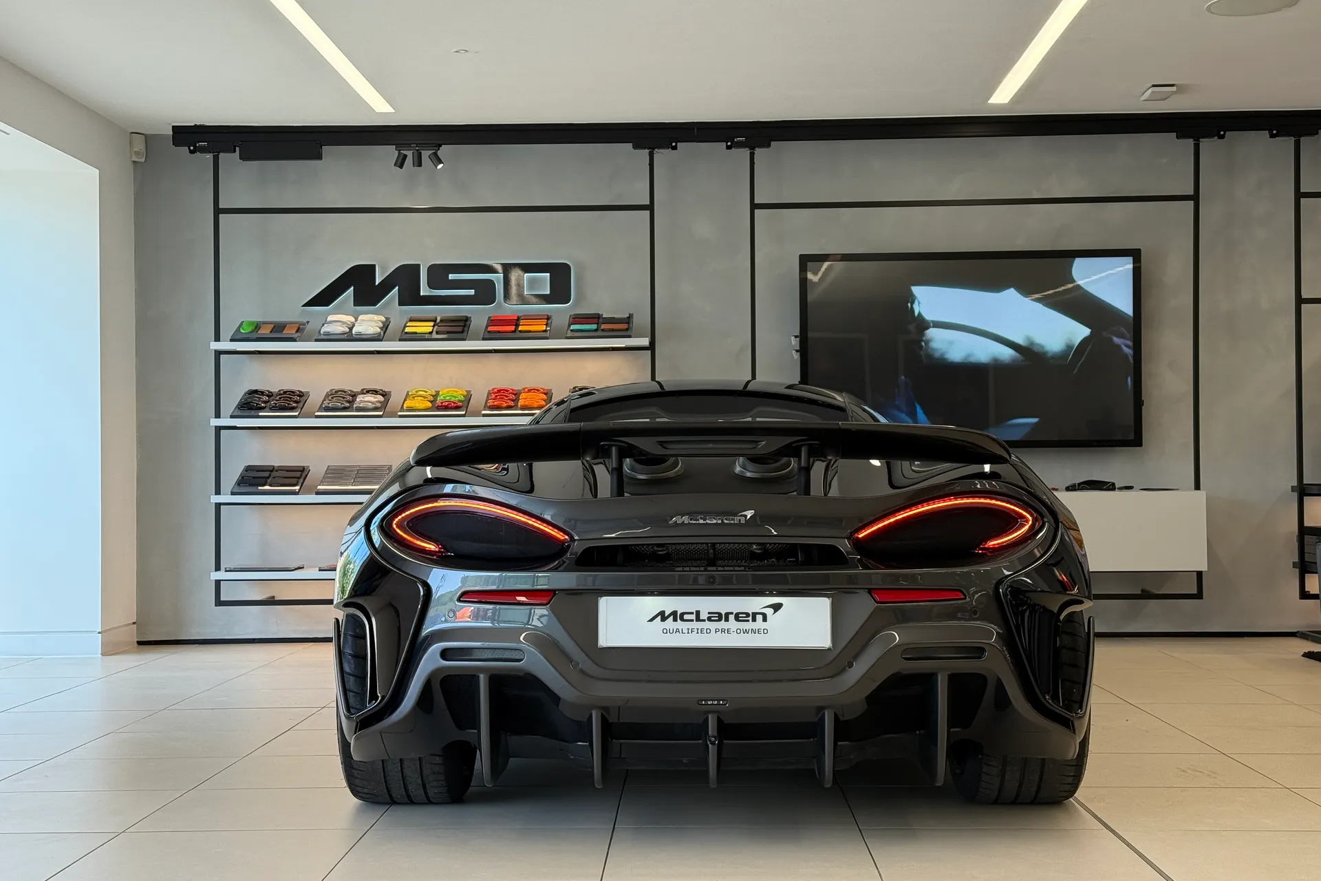McLaren 600LT thumbnail image number 33