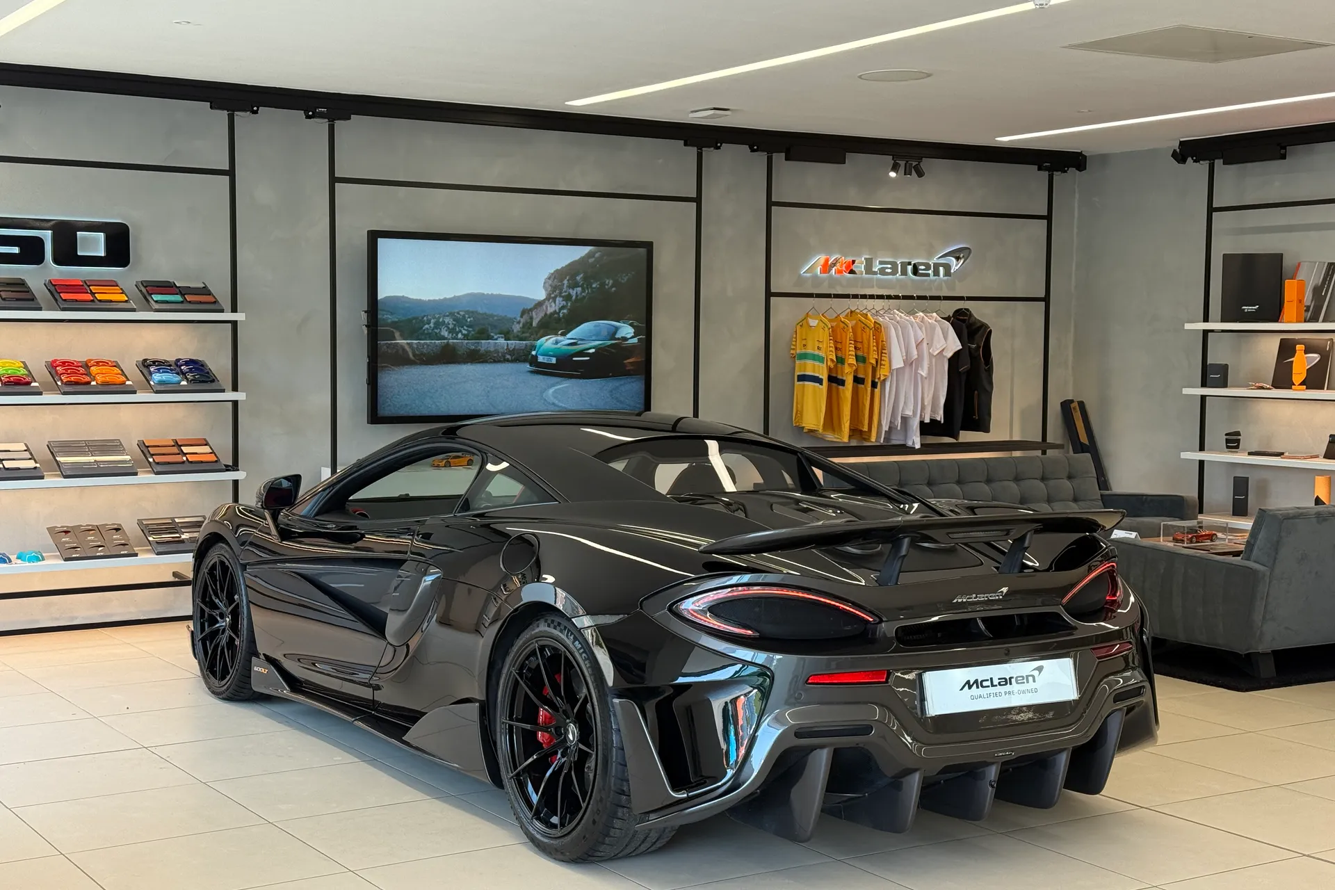 McLaren 600LT thumbnail image number 34
