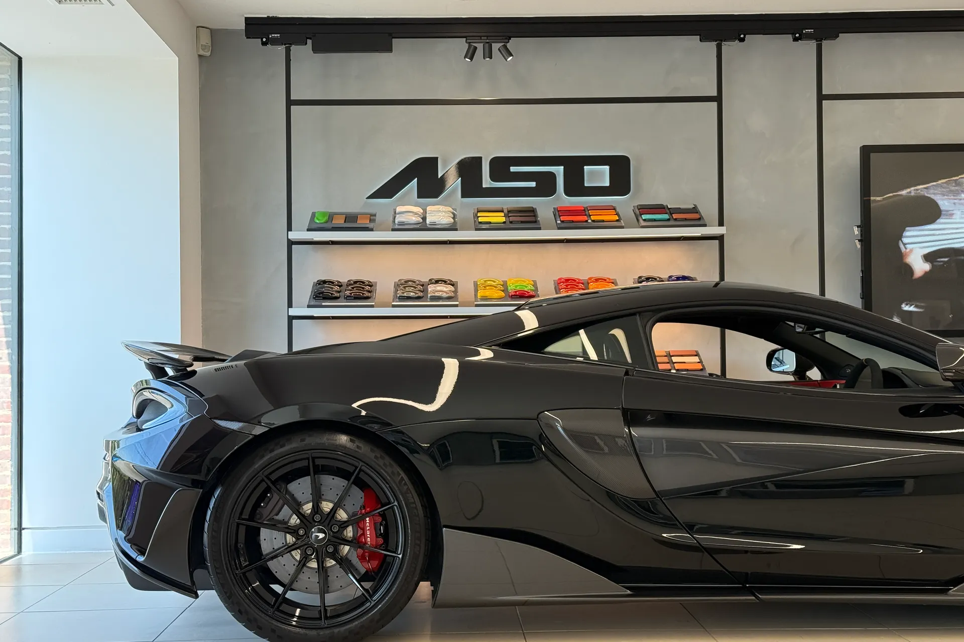 McLaren 600LT thumbnail image number 24