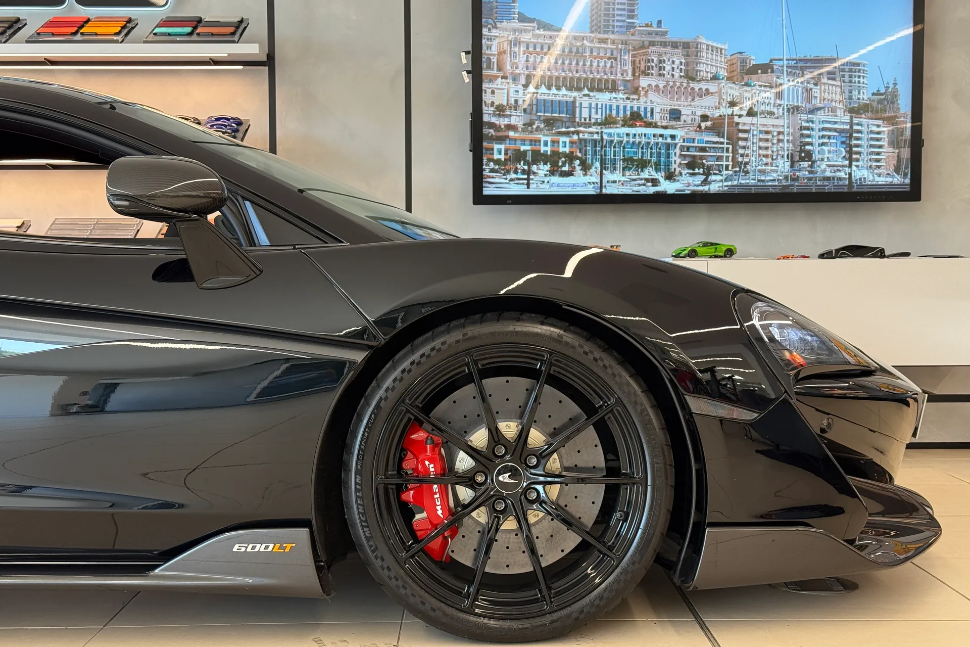 McLaren 600LT thumbnail image number 23