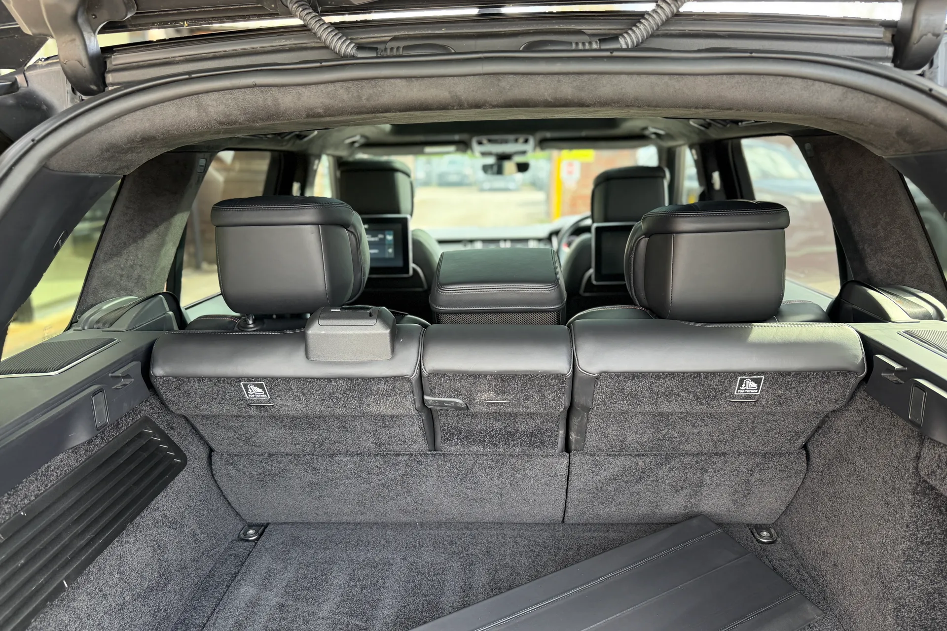 LAND ROVER RANGE ROVER thumbnail image number 59