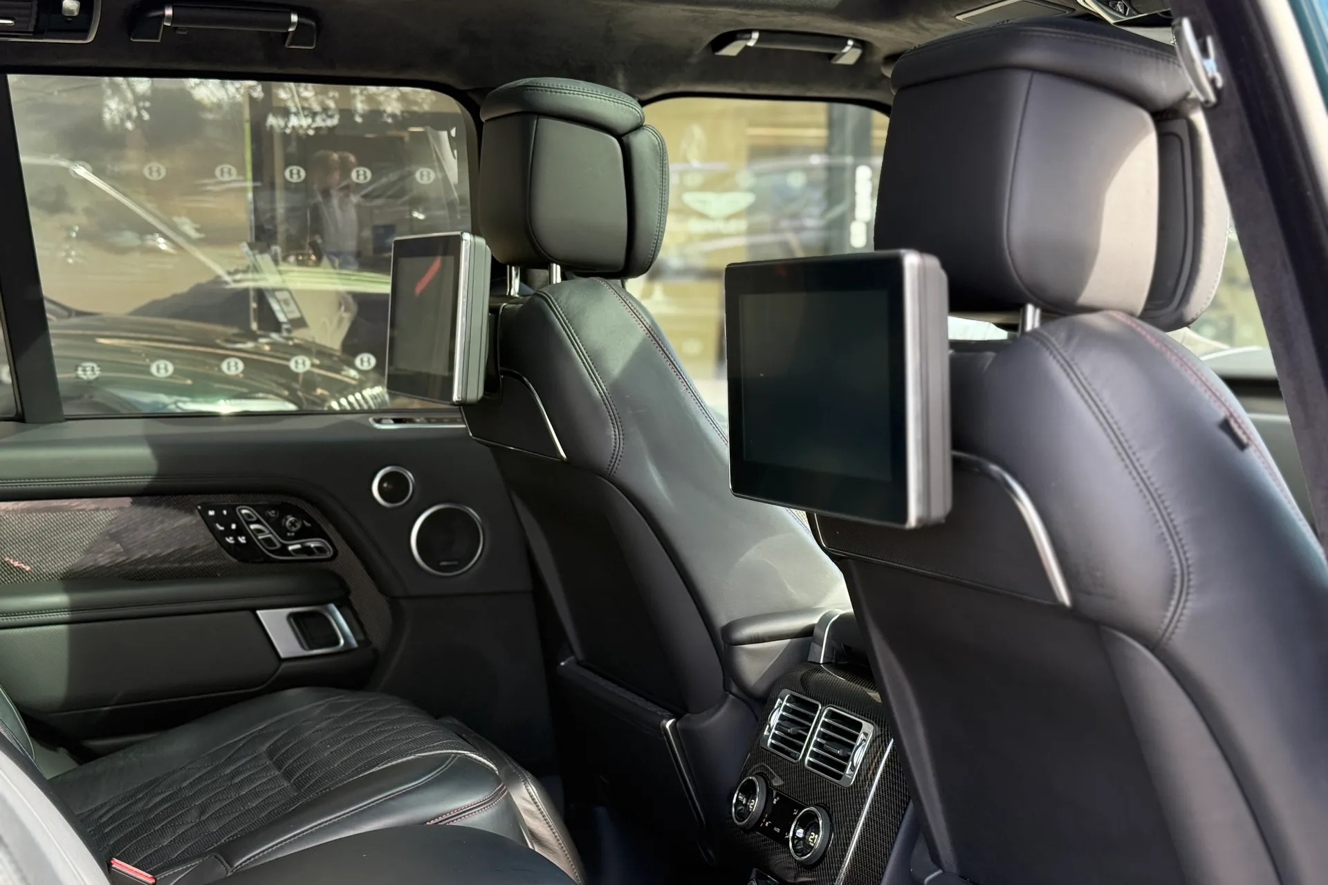 LAND ROVER RANGE ROVER thumbnail image number 37