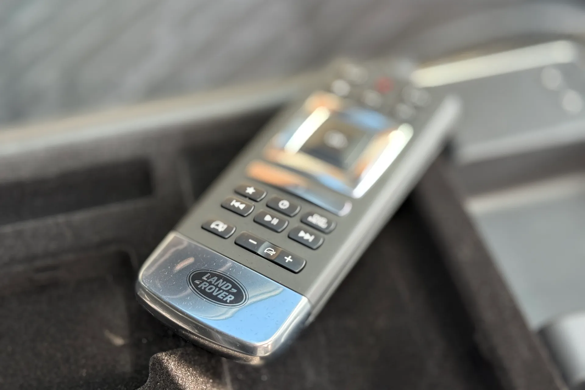 LAND ROVER RANGE ROVER thumbnail image number 55