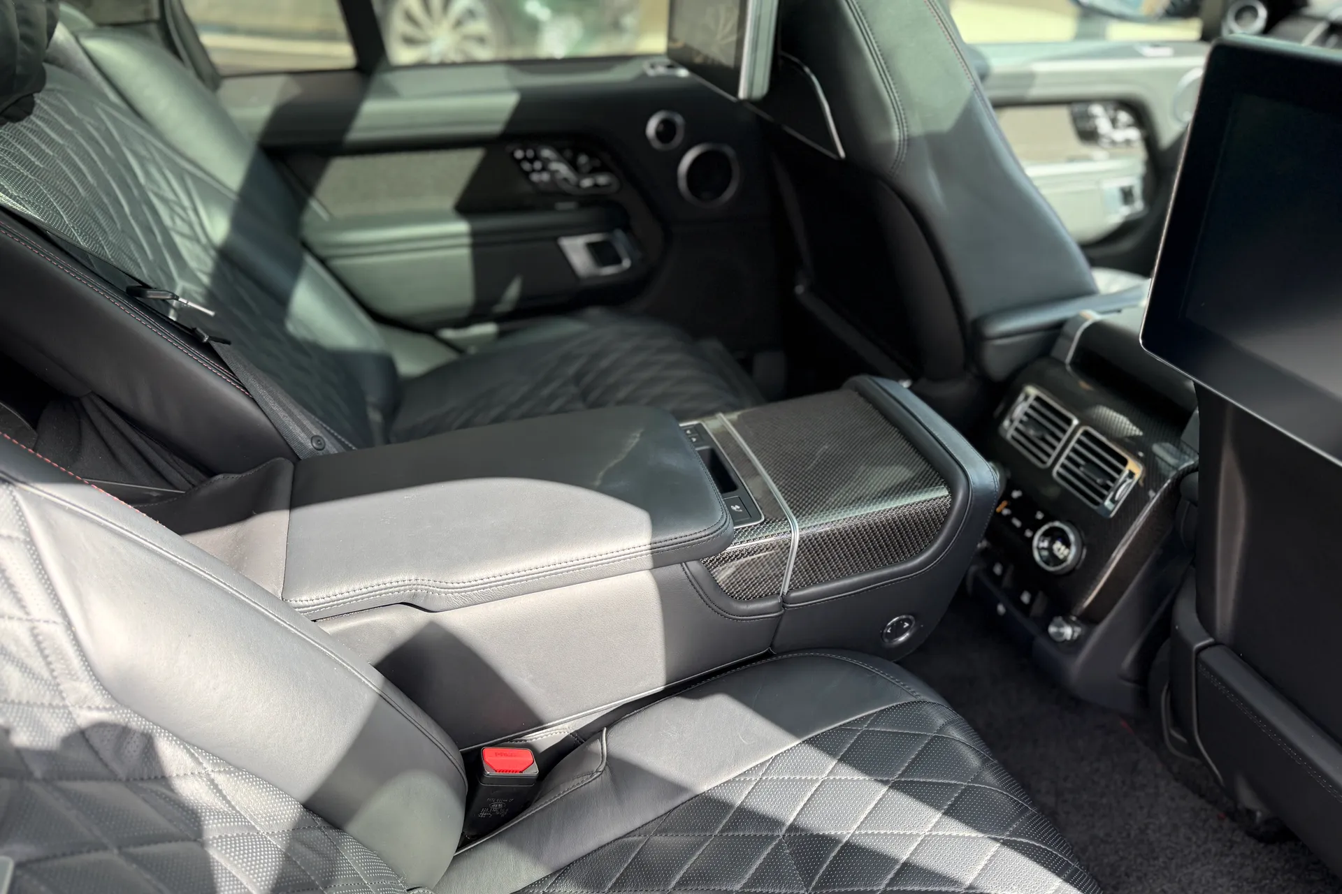 LAND ROVER RANGE ROVER thumbnail image number 57