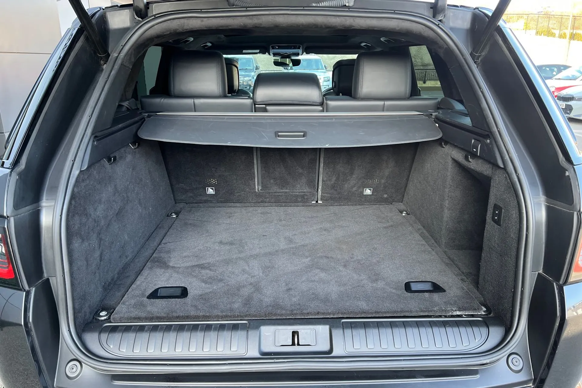 LAND ROVER RANGE ROVER SPORT thumbnail image number 31