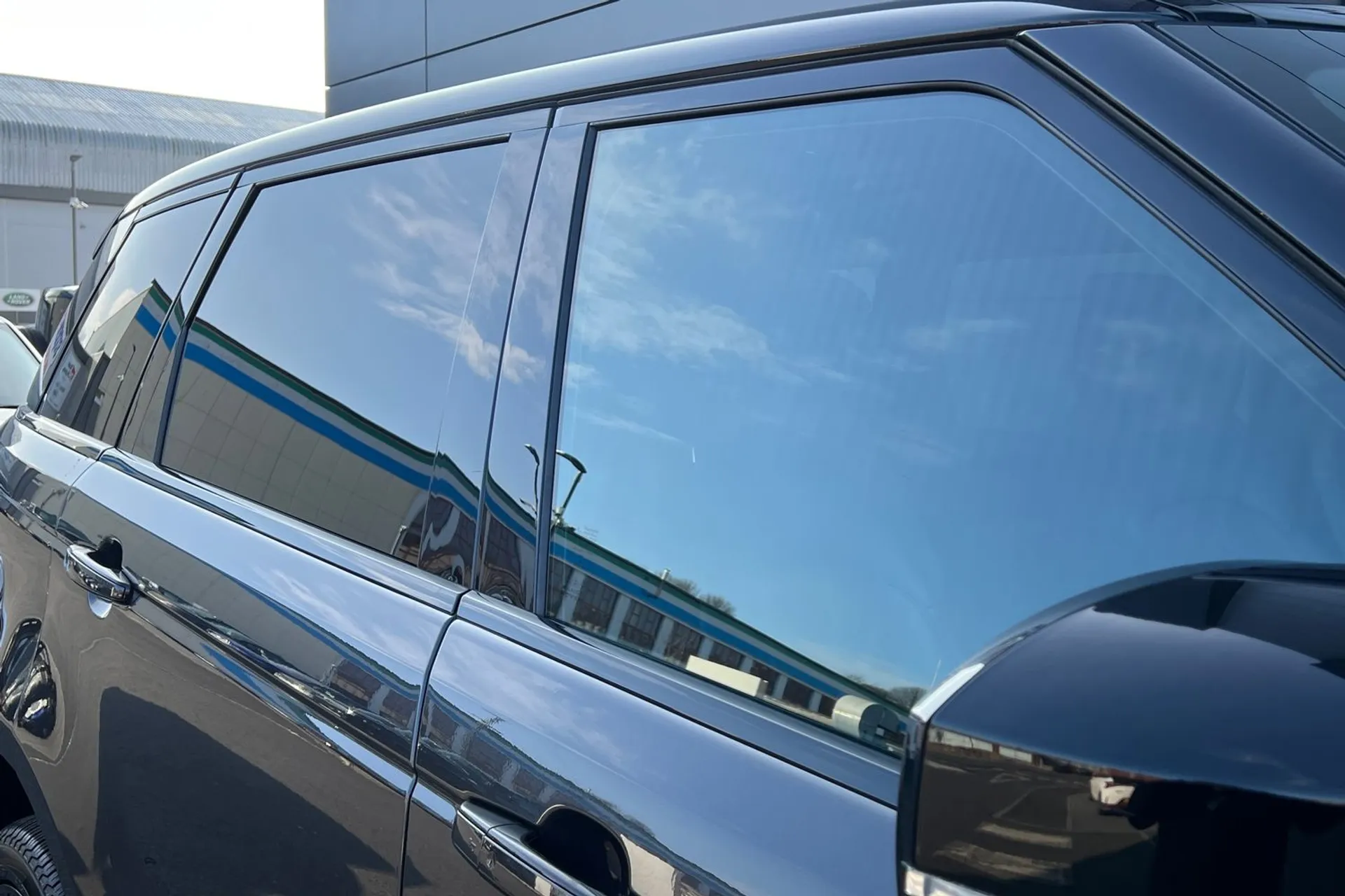 LAND ROVER RANGE ROVER SPORT thumbnail image number 27