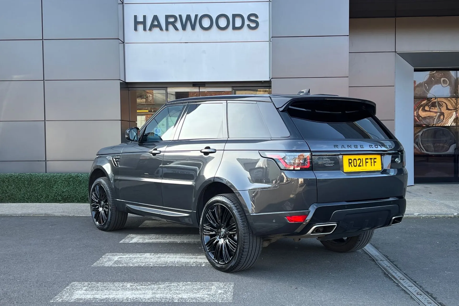 LAND ROVER RANGE ROVER SPORT thumbnail image number 10
