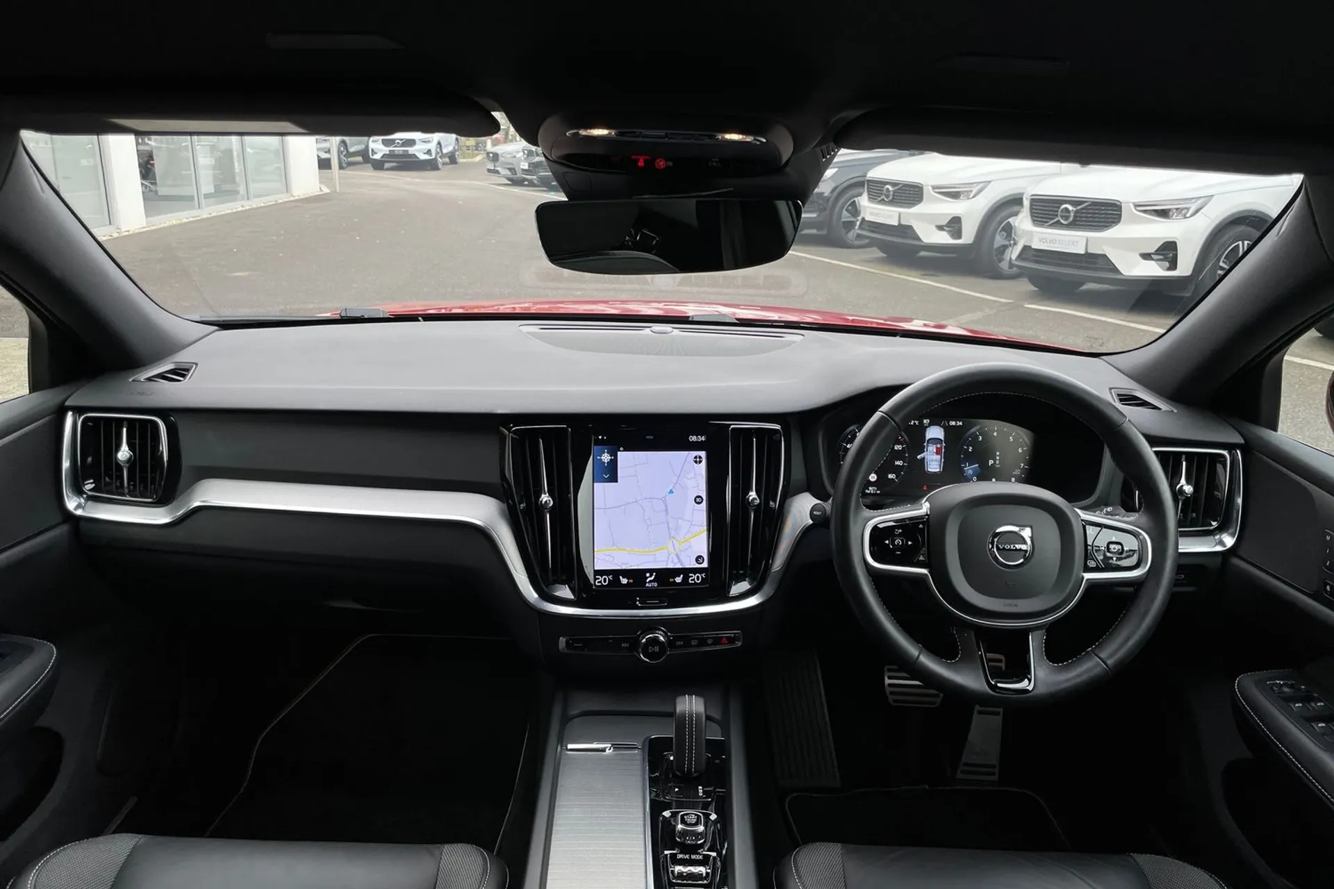 Volvo V60 thumbnail image number 3