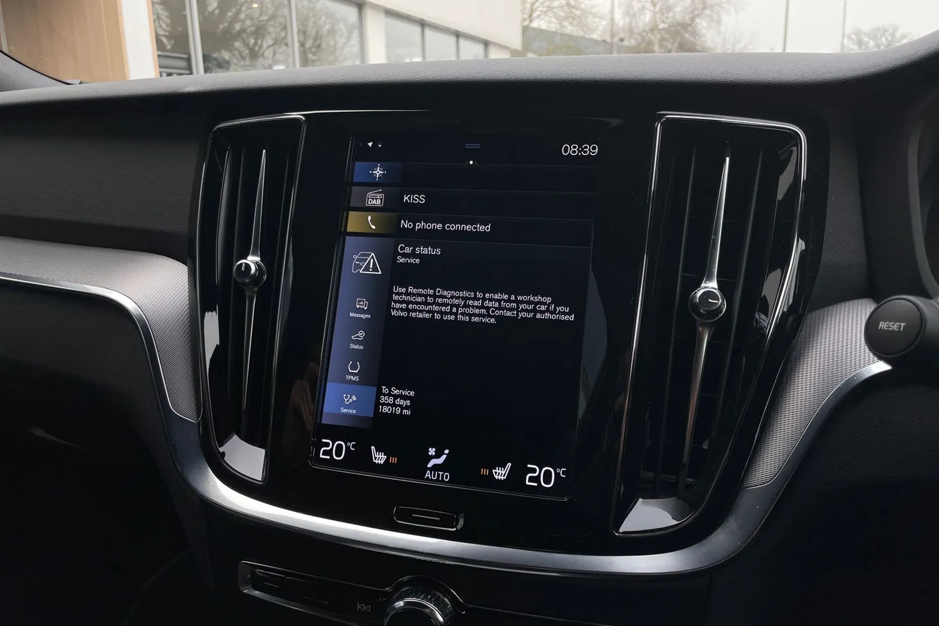 Volvo V60 thumbnail image number 42