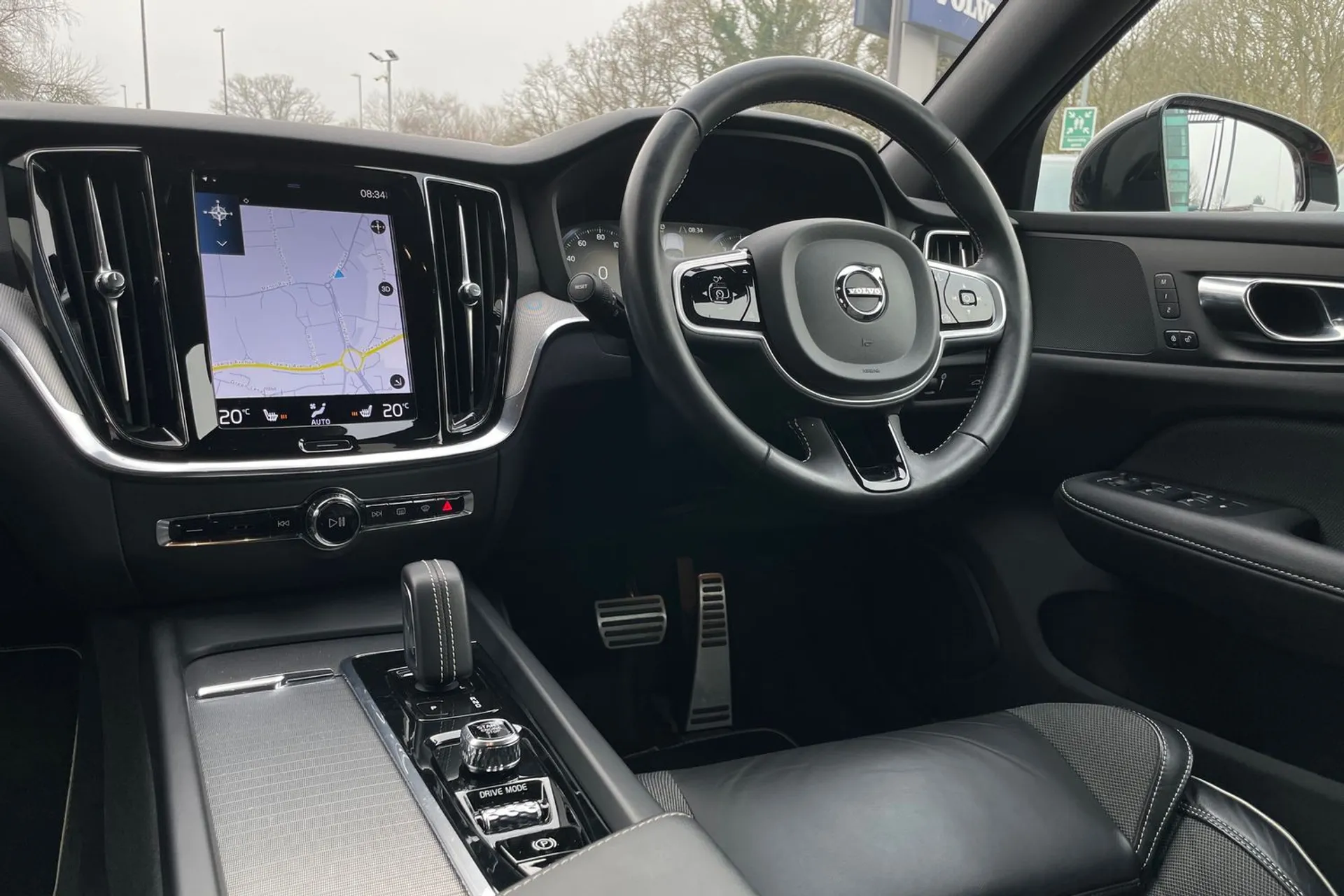 Volvo V60 thumbnail image number 34