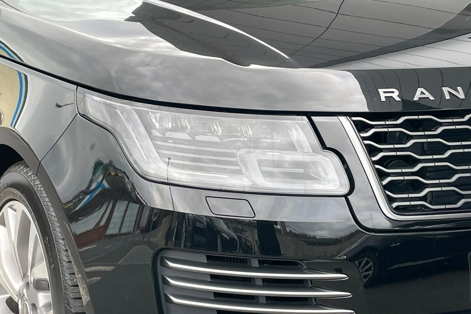 LAND ROVER RANGE ROVER thumbnail image number 26