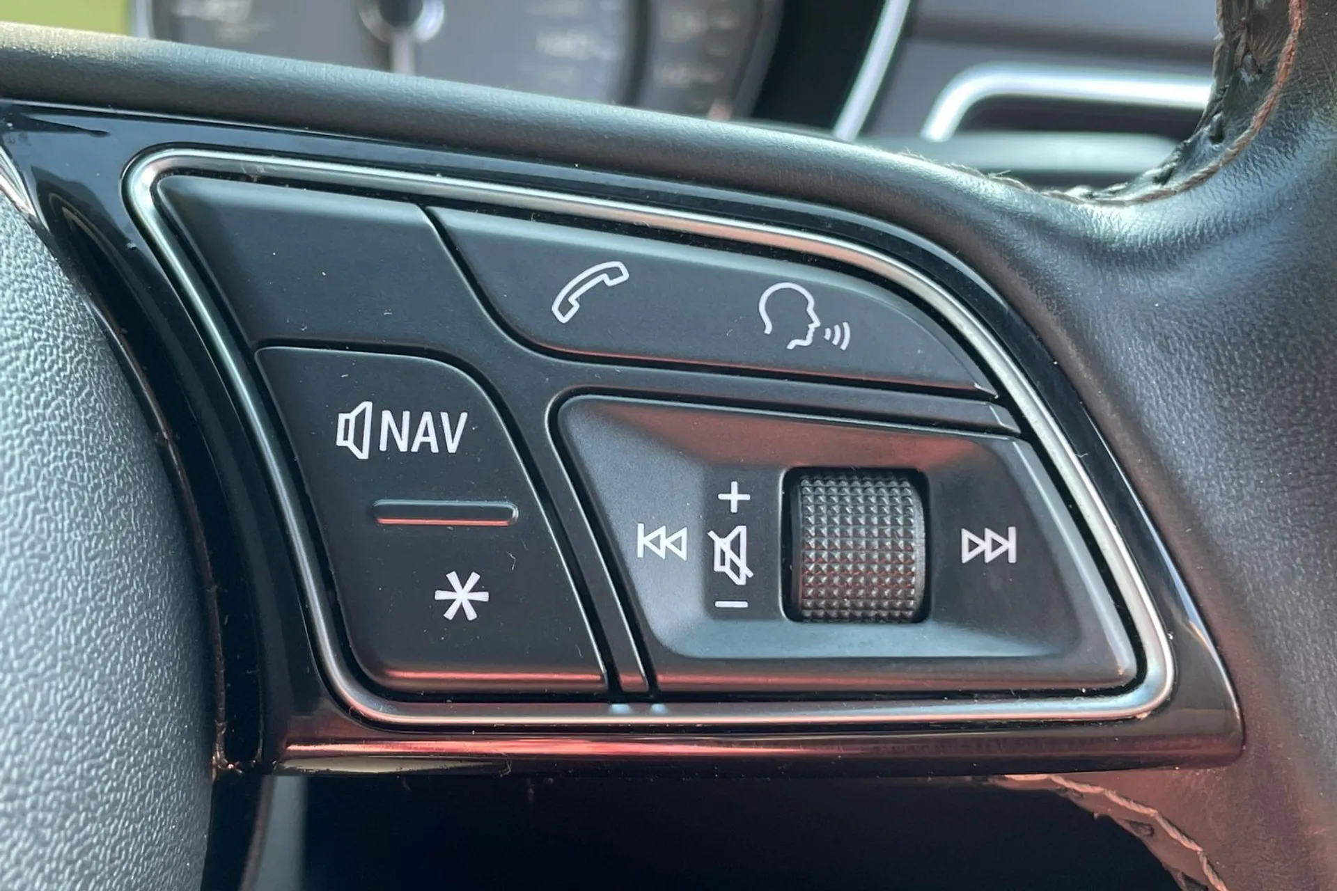 Audi A5 thumbnail image number 17