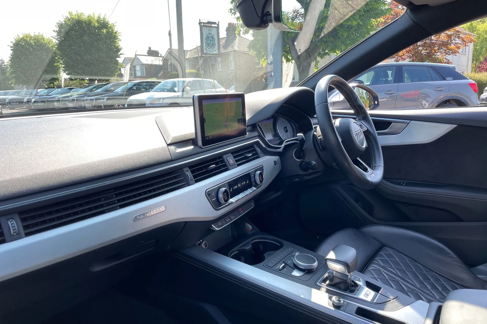Audi A5 thumbnail image number 24