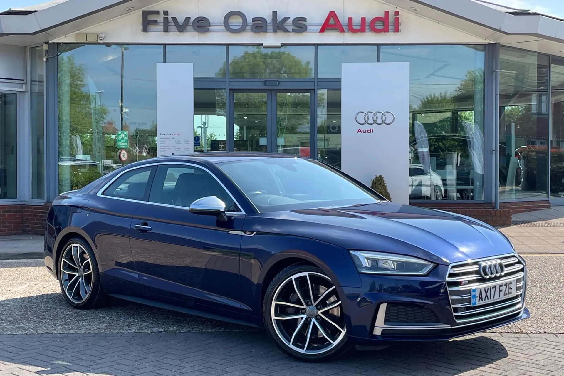 Audi A5 focused image