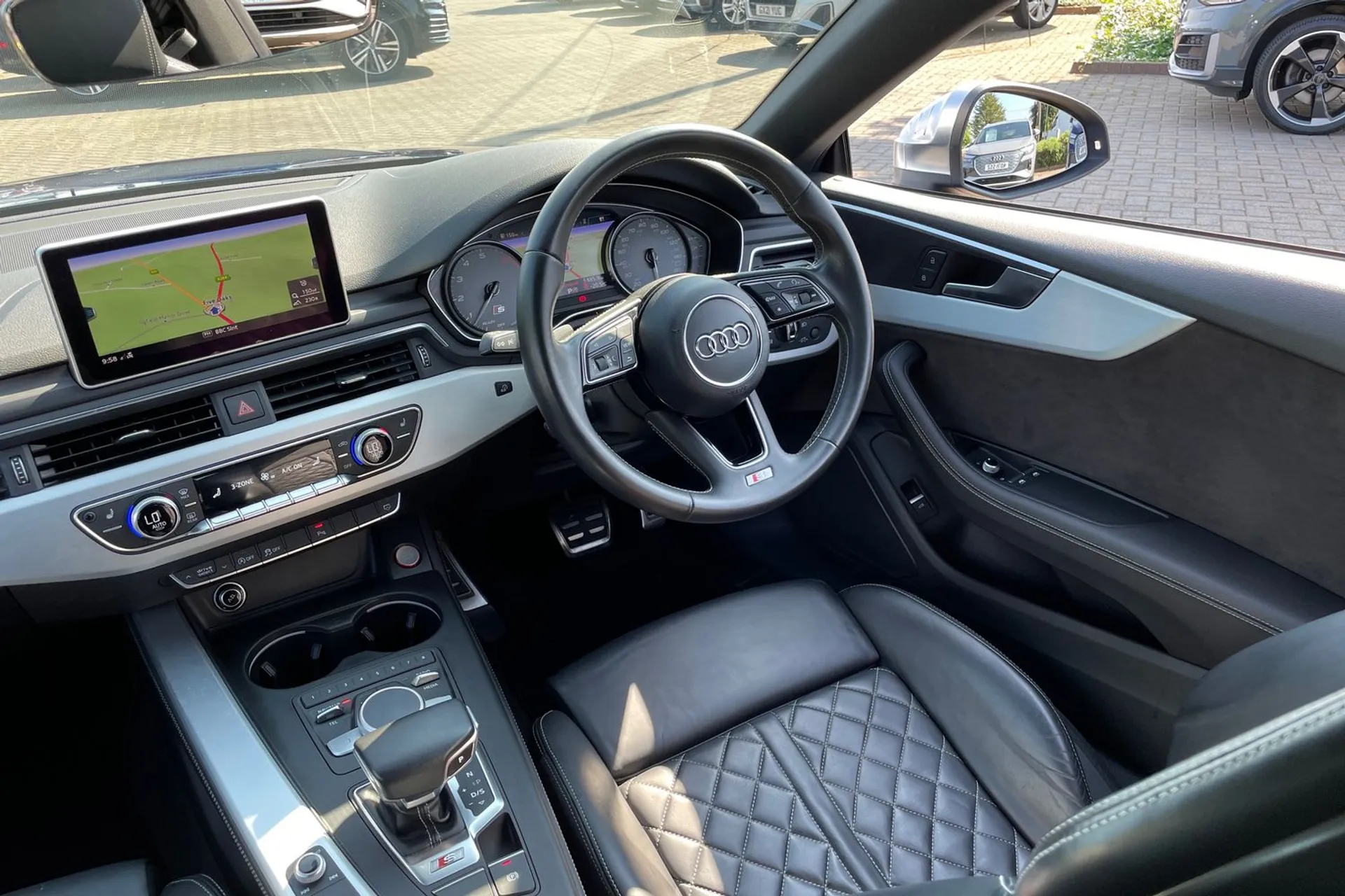 Audi A5 thumbnail image number 35