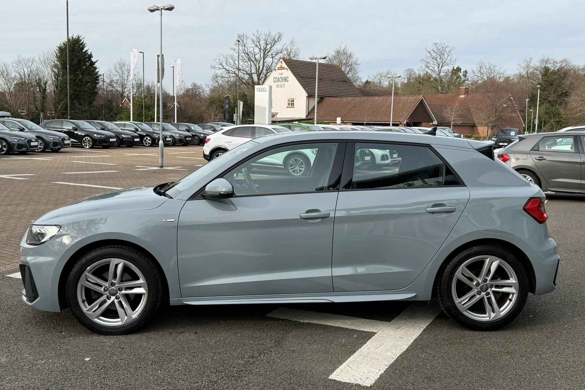 Audi A1 thumbnail image number 43