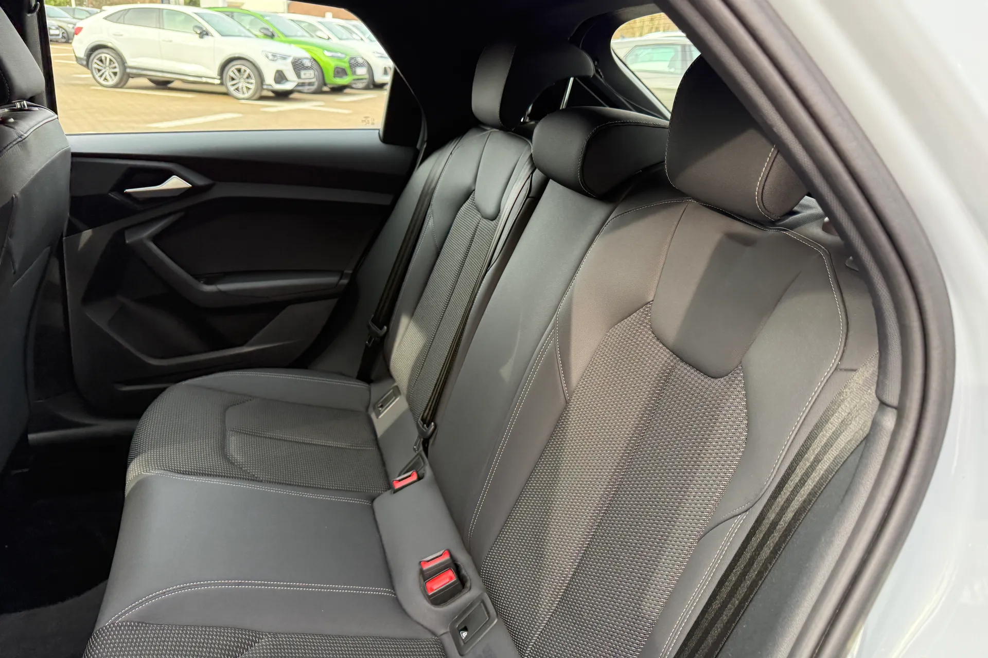 Audi A1 thumbnail image number 45