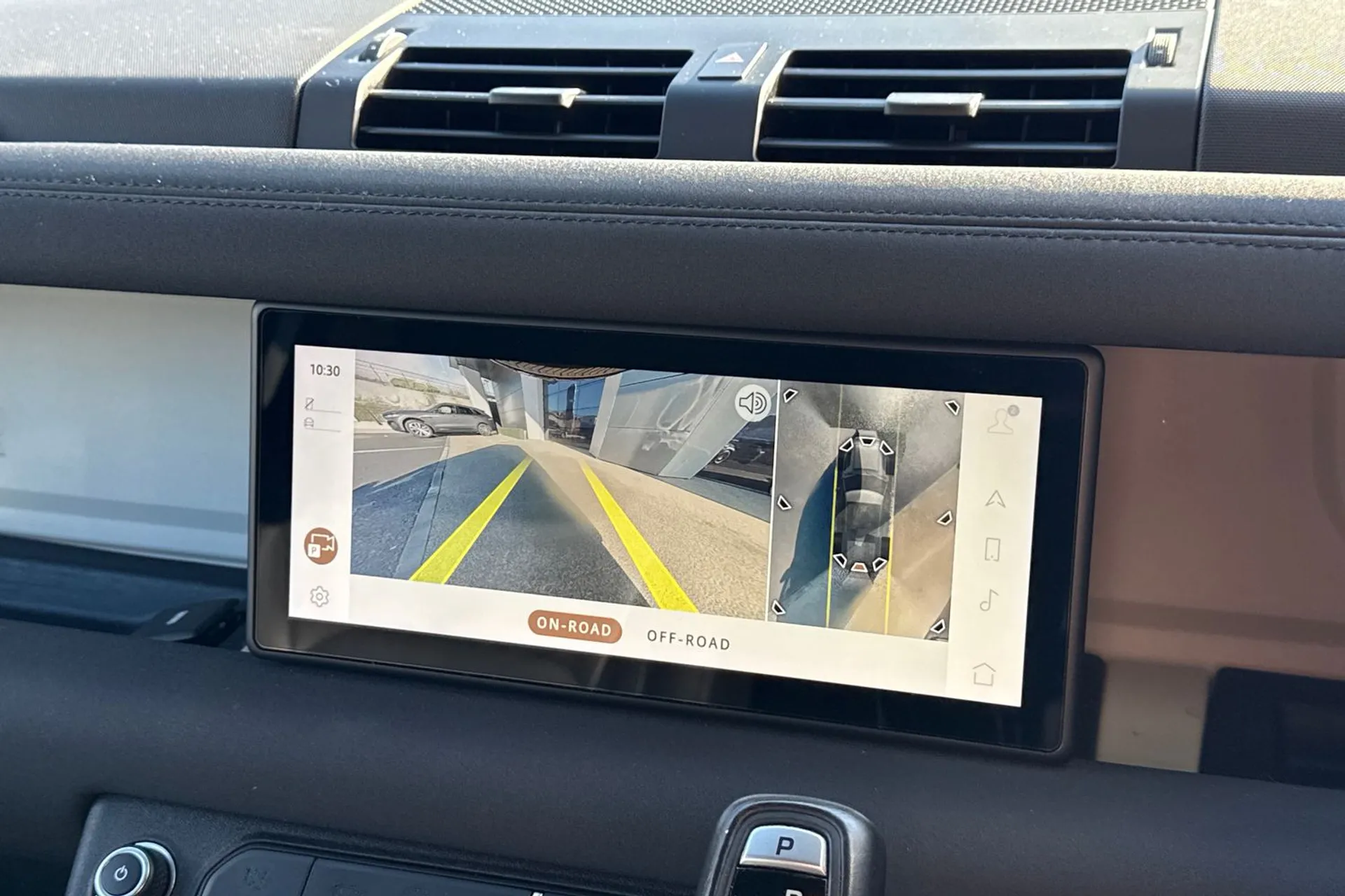 LAND ROVER DEFENDER thumbnail image number 5