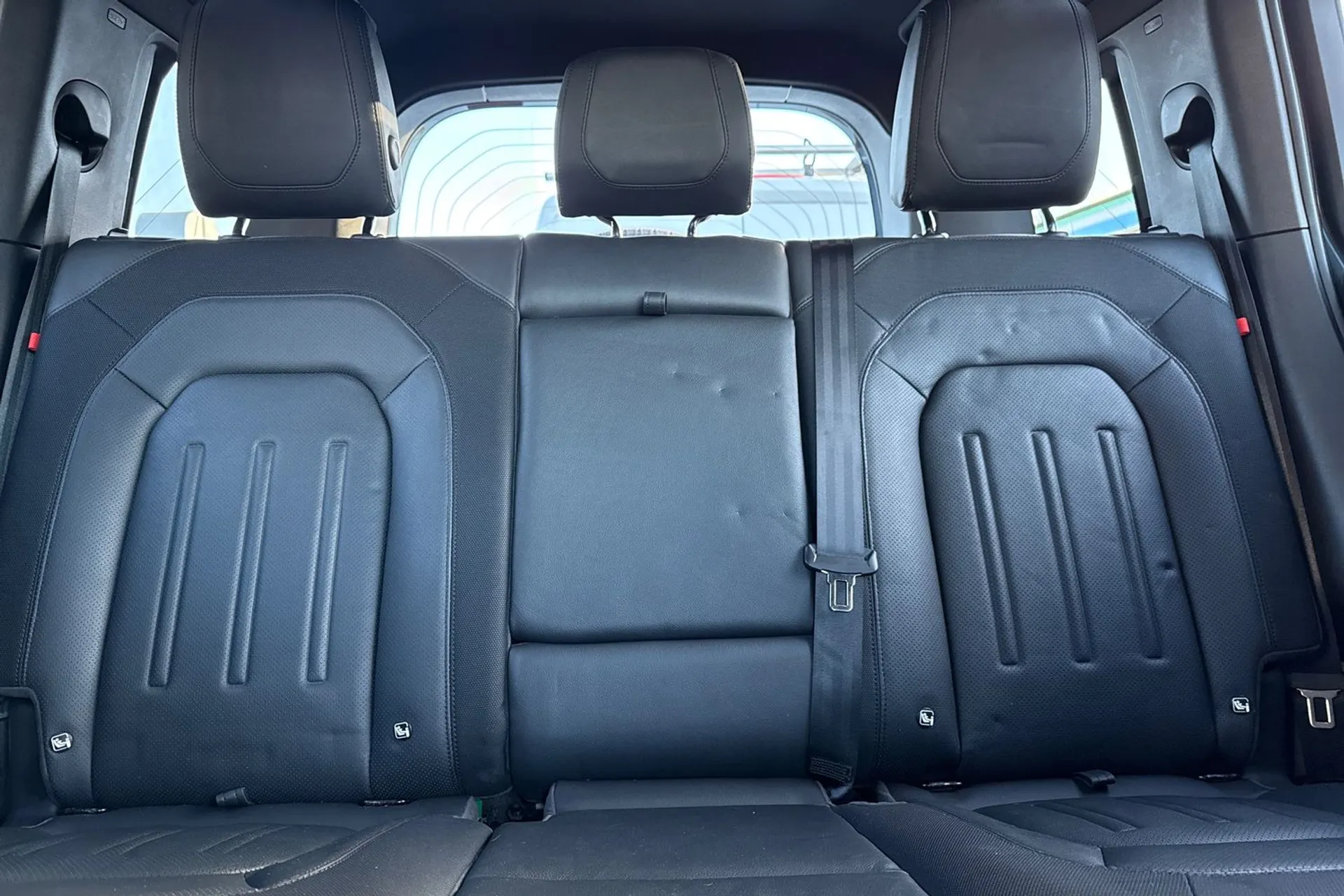 LAND ROVER DEFENDER thumbnail image number 39