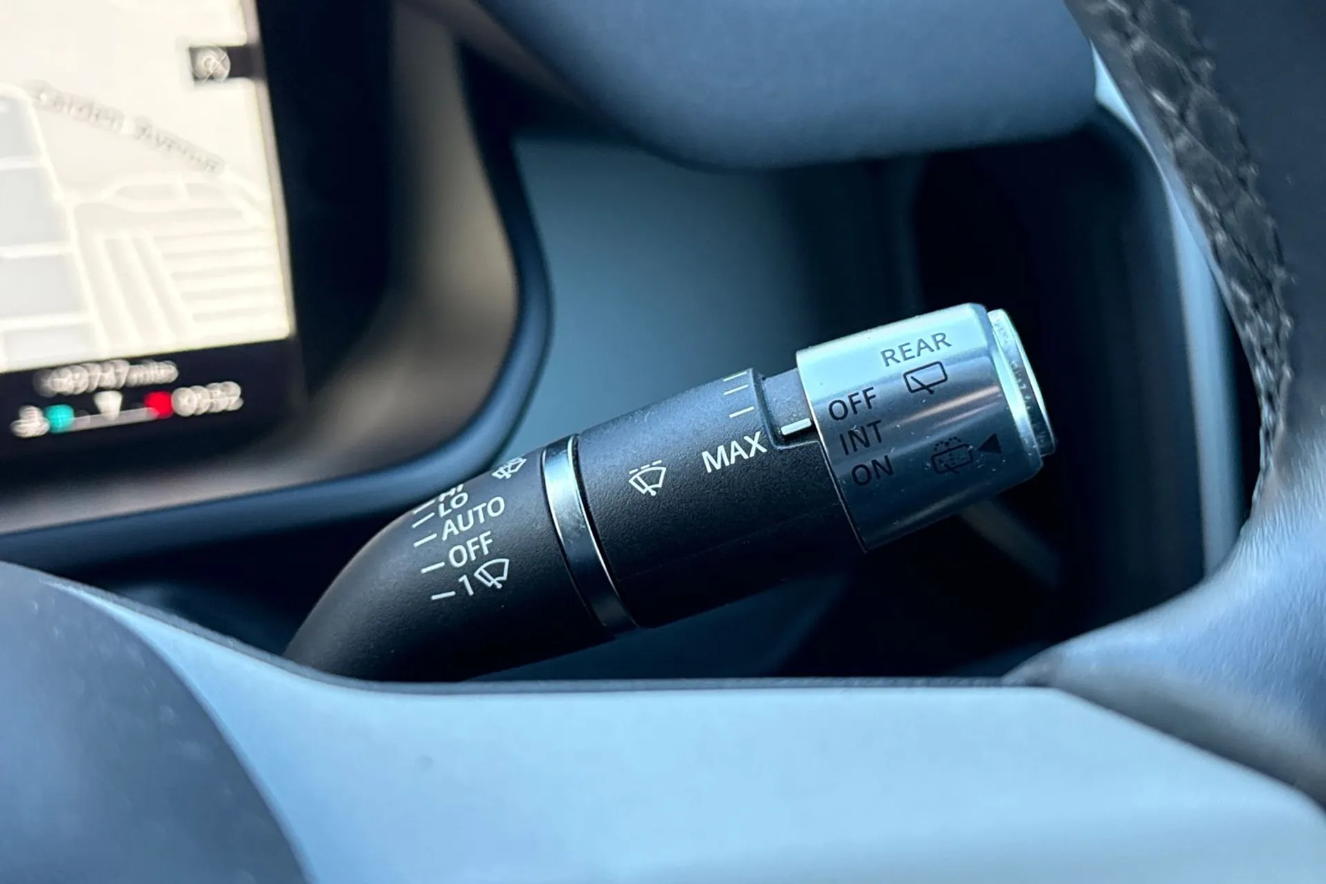 LAND ROVER DEFENDER thumbnail image number 61