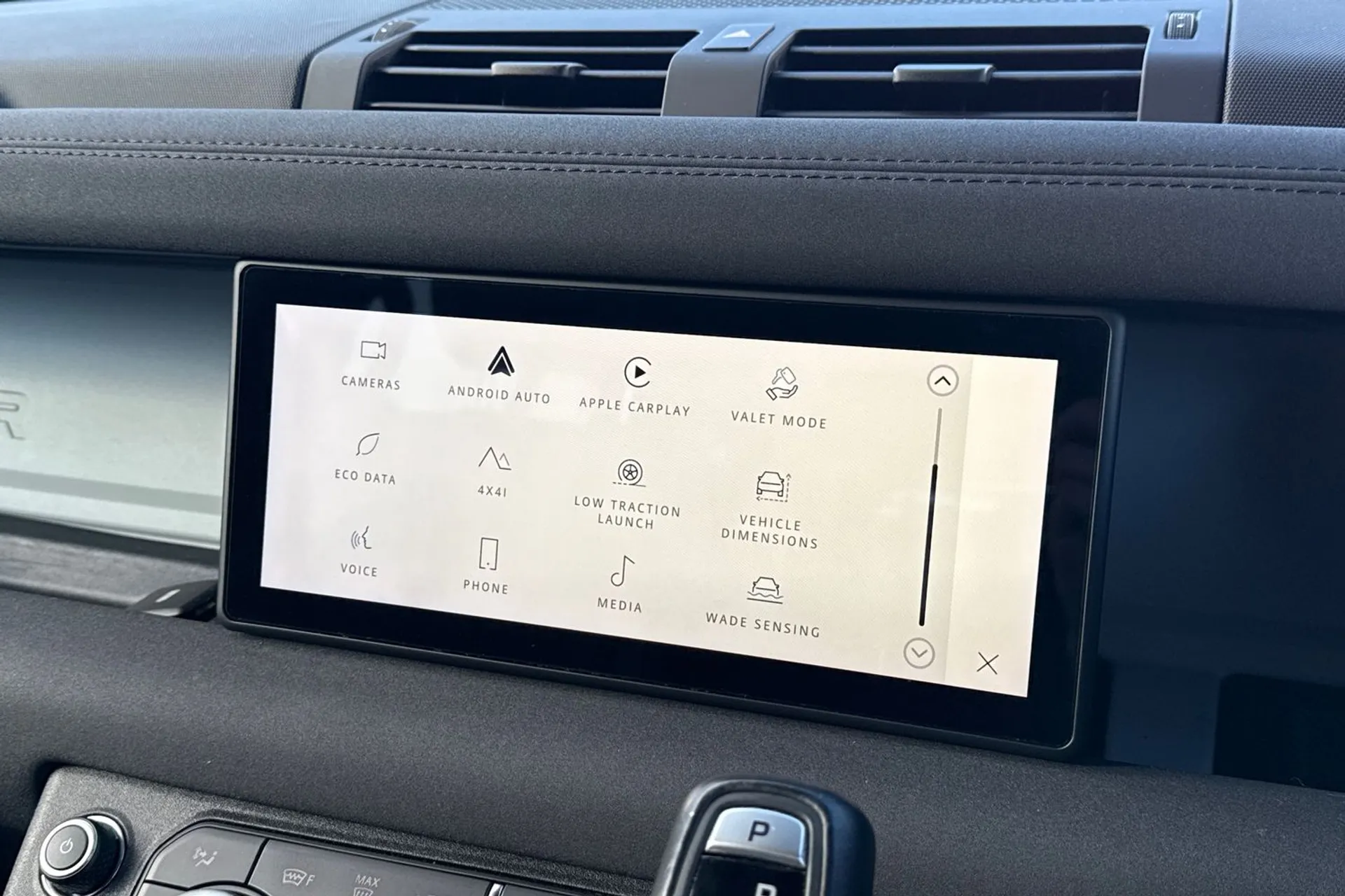 LAND ROVER DEFENDER thumbnail image number 59