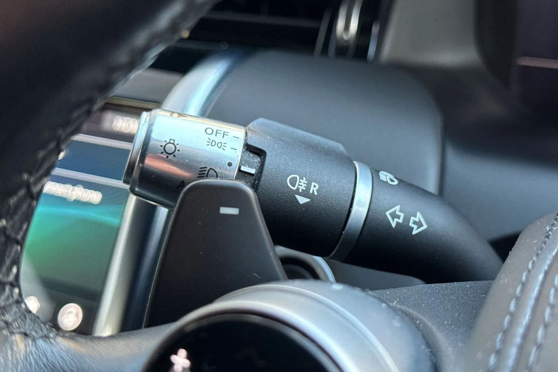 LAND ROVER DISCOVERY SPORT thumbnail image number 63