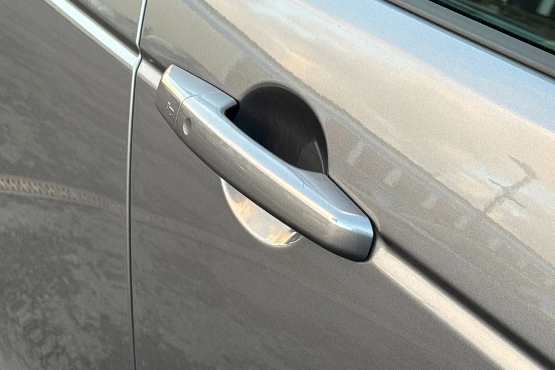 LAND ROVER DISCOVERY SPORT thumbnail image number 27