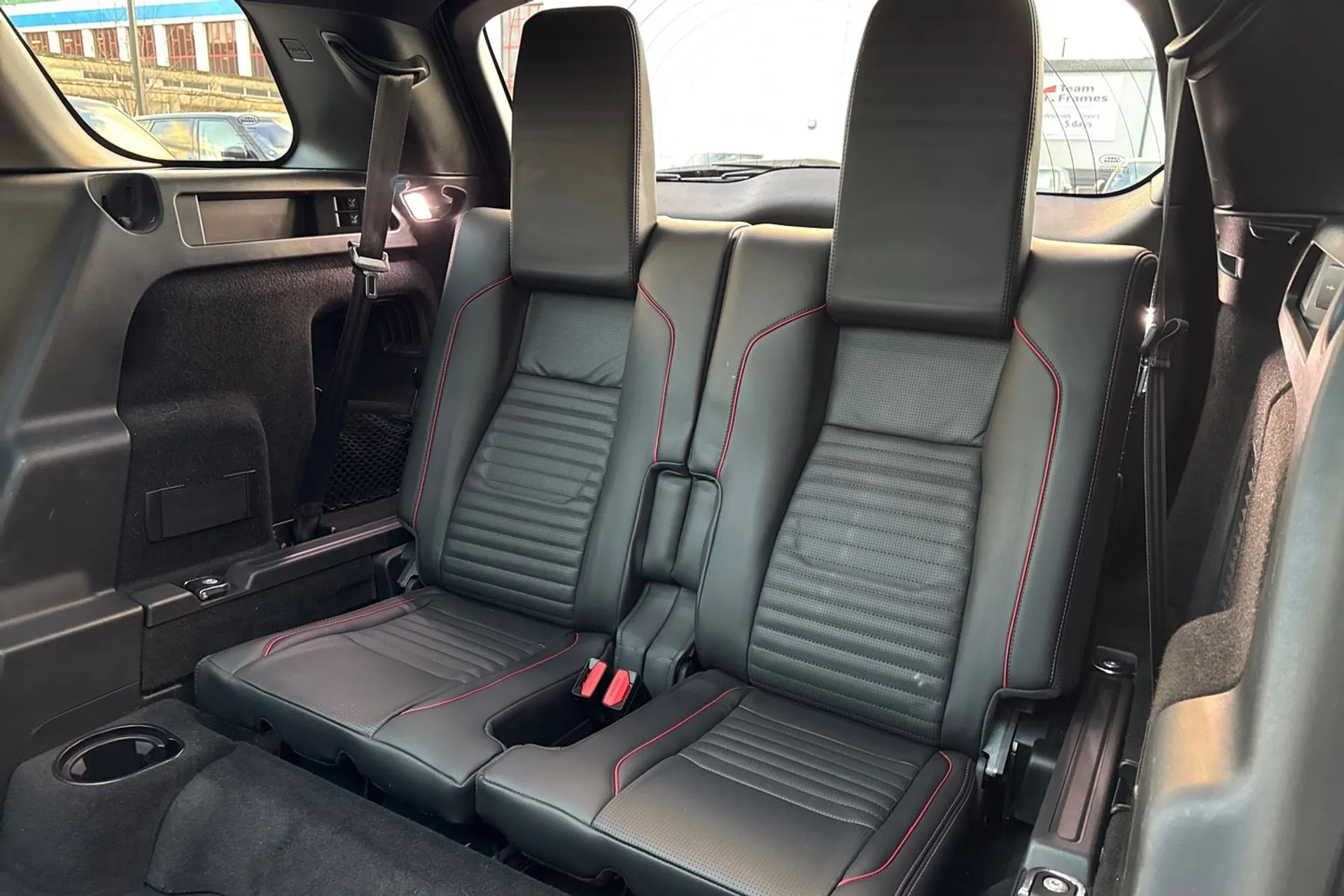 LAND ROVER DISCOVERY SPORT thumbnail image number 38