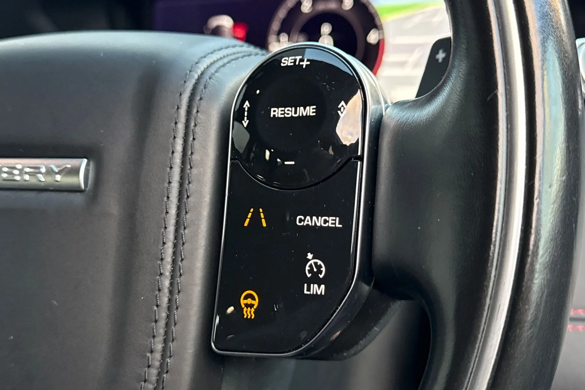 LAND ROVER DISCOVERY SPORT thumbnail image number 50