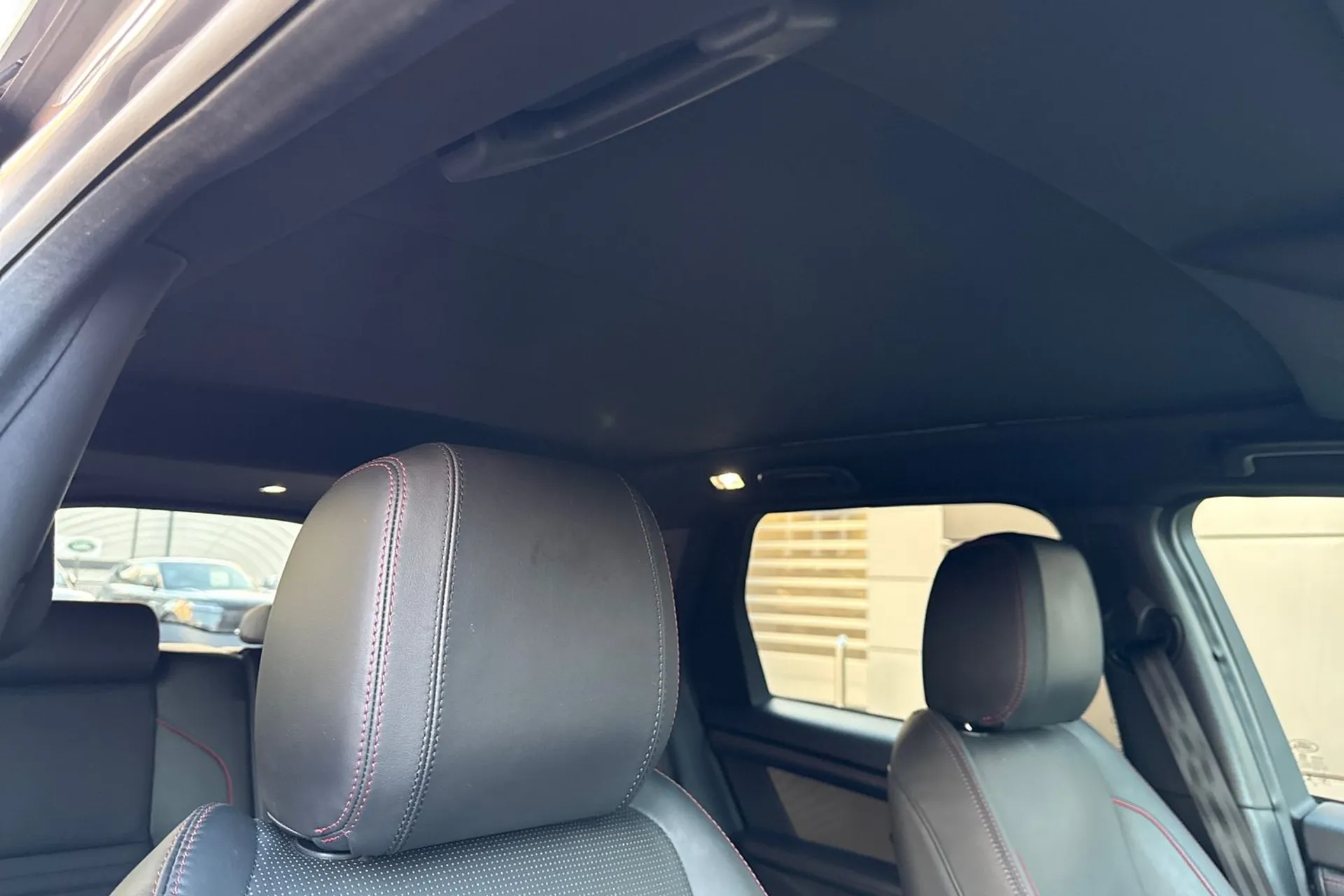 LAND ROVER DISCOVERY SPORT thumbnail image number 10