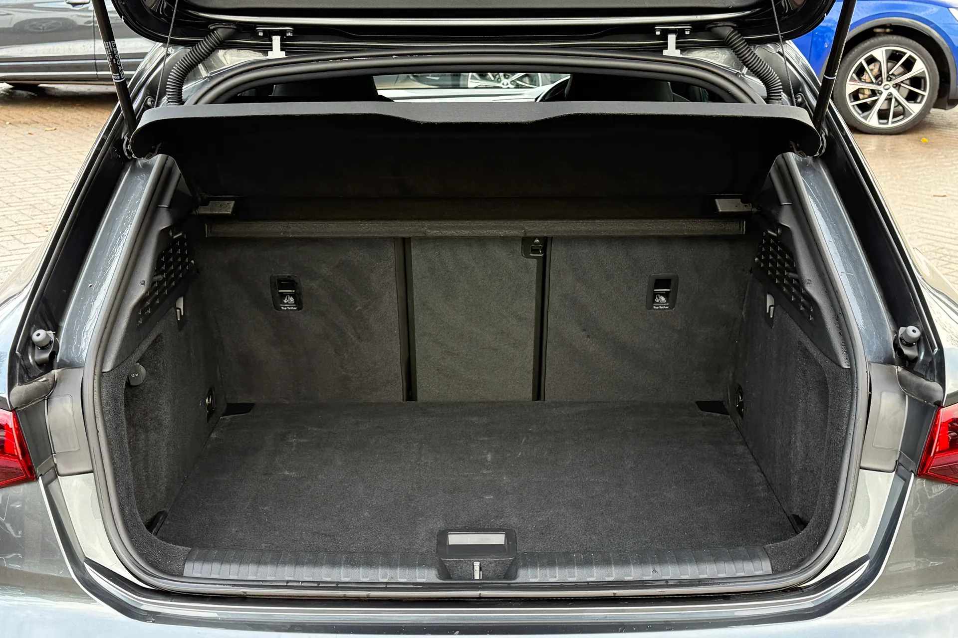 Audi A3 thumbnail image number 34