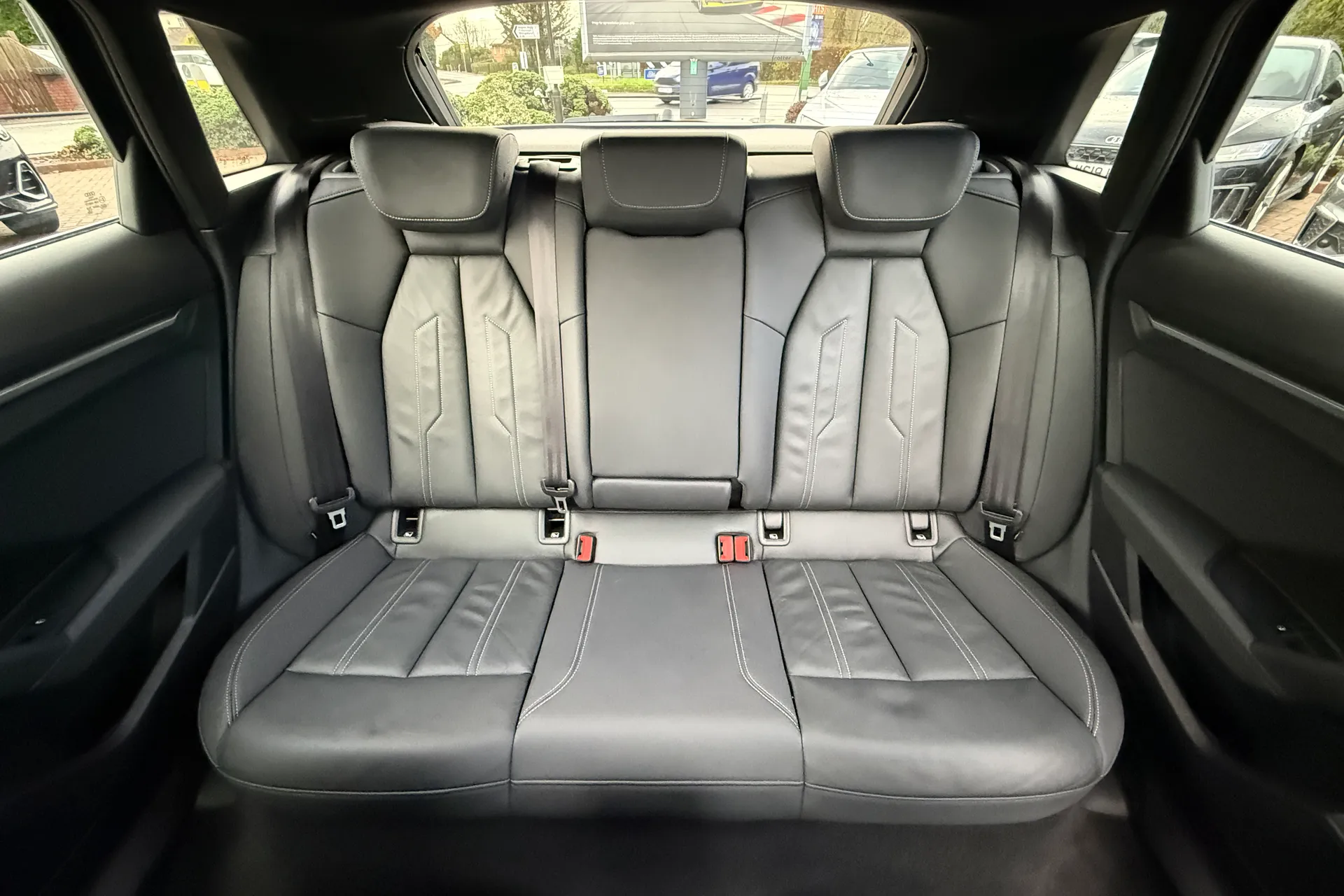 Audi A3 thumbnail image number 37