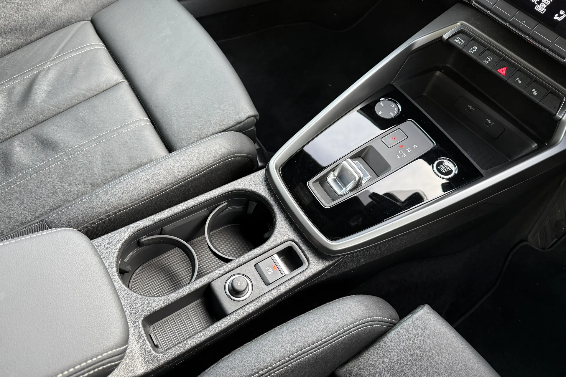 Audi A3 thumbnail image number 39