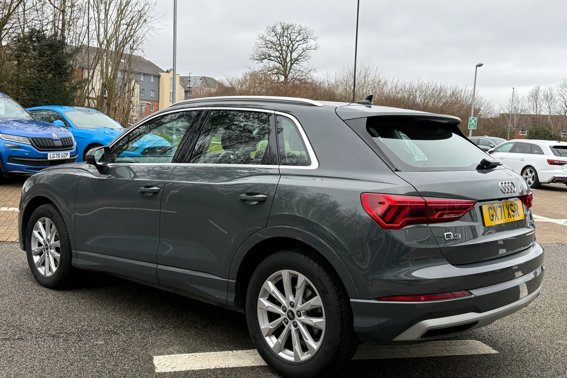 Audi Q3 thumbnail image number 41